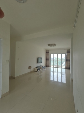 法苑里  3室2厅1卫    3800.0元/月