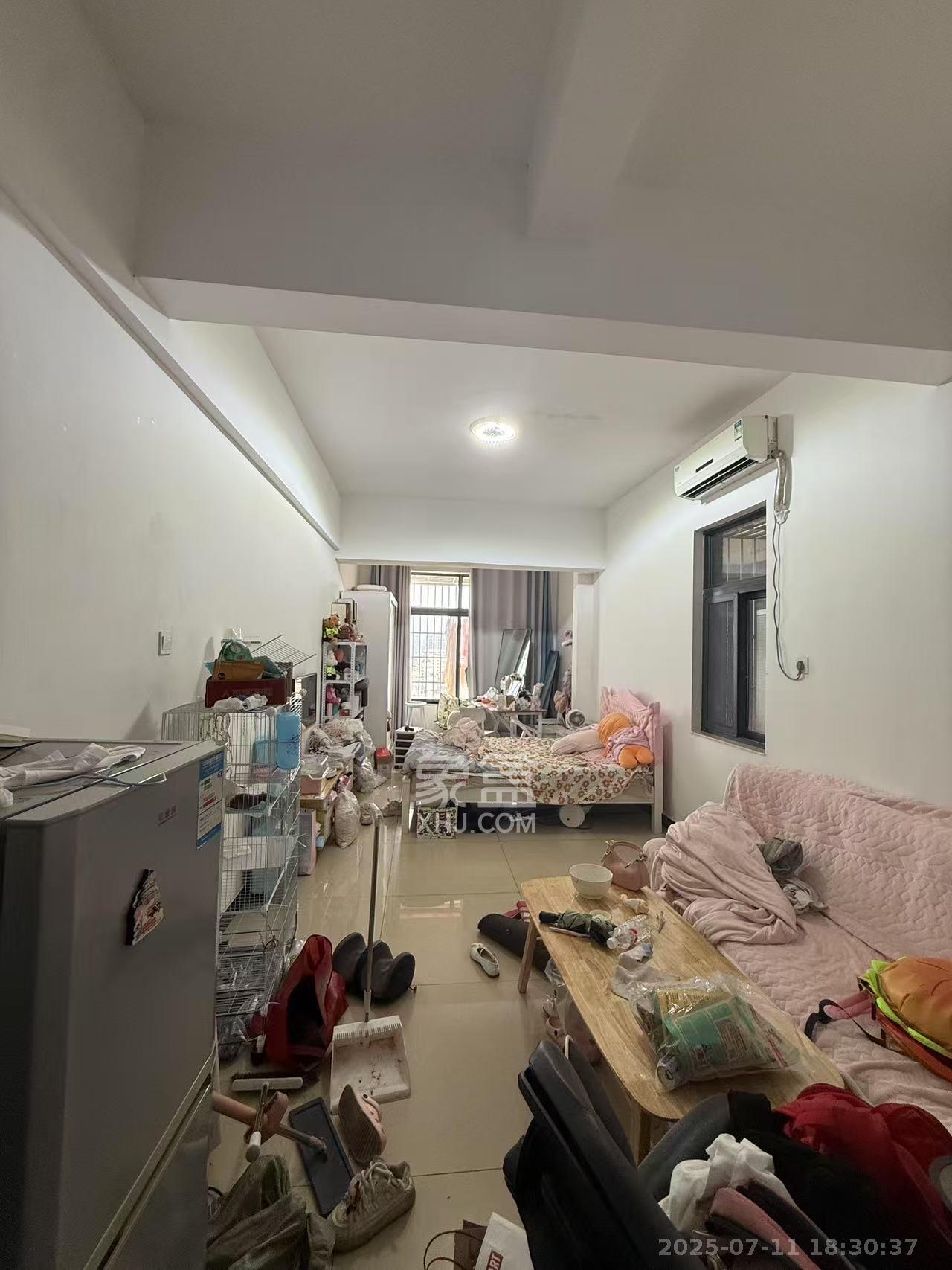 红树湾  1室1厅1卫   1150.00元/月室内图