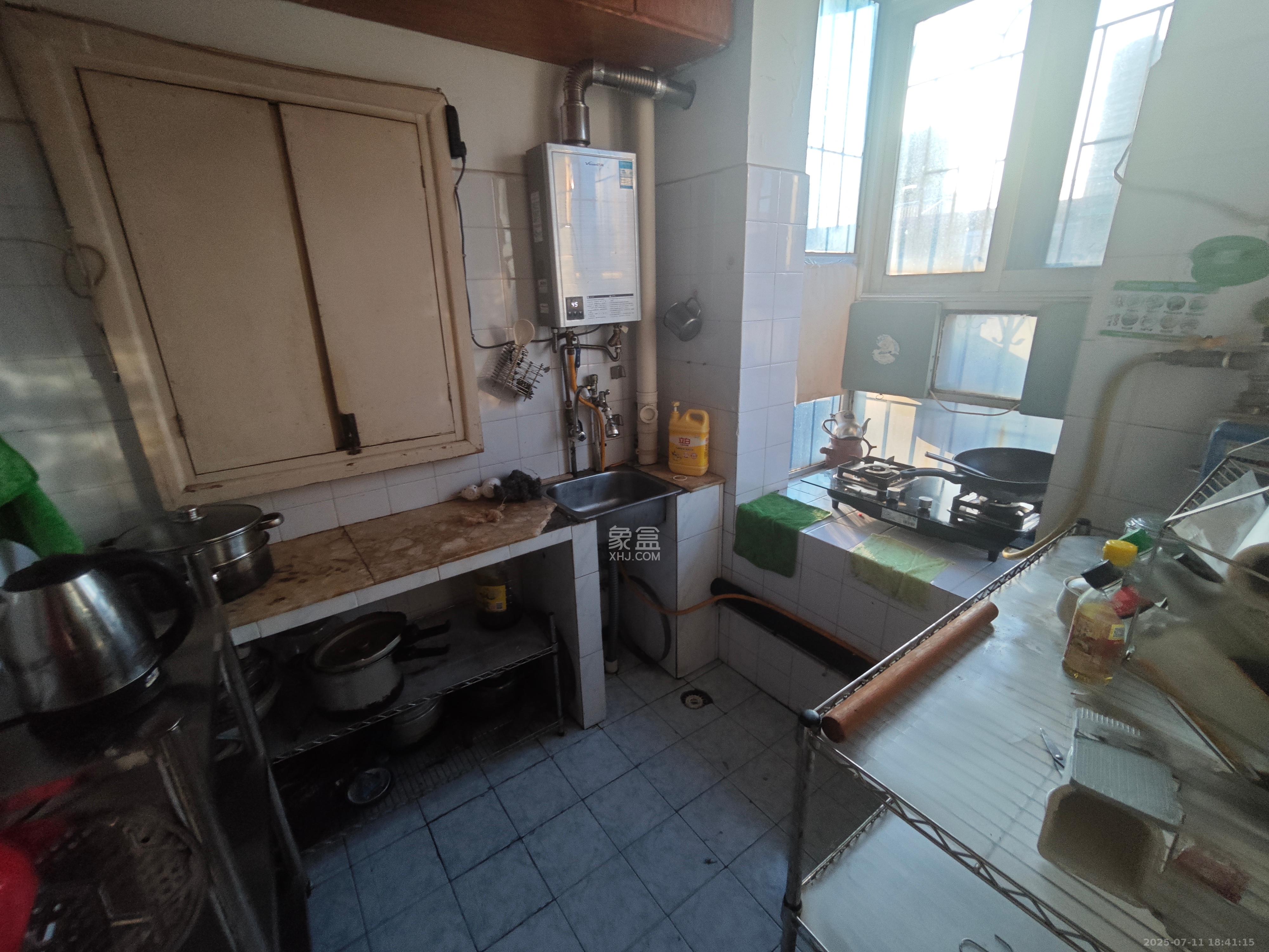 安泰新村  2室2厅1卫   1400.00元/月室内图