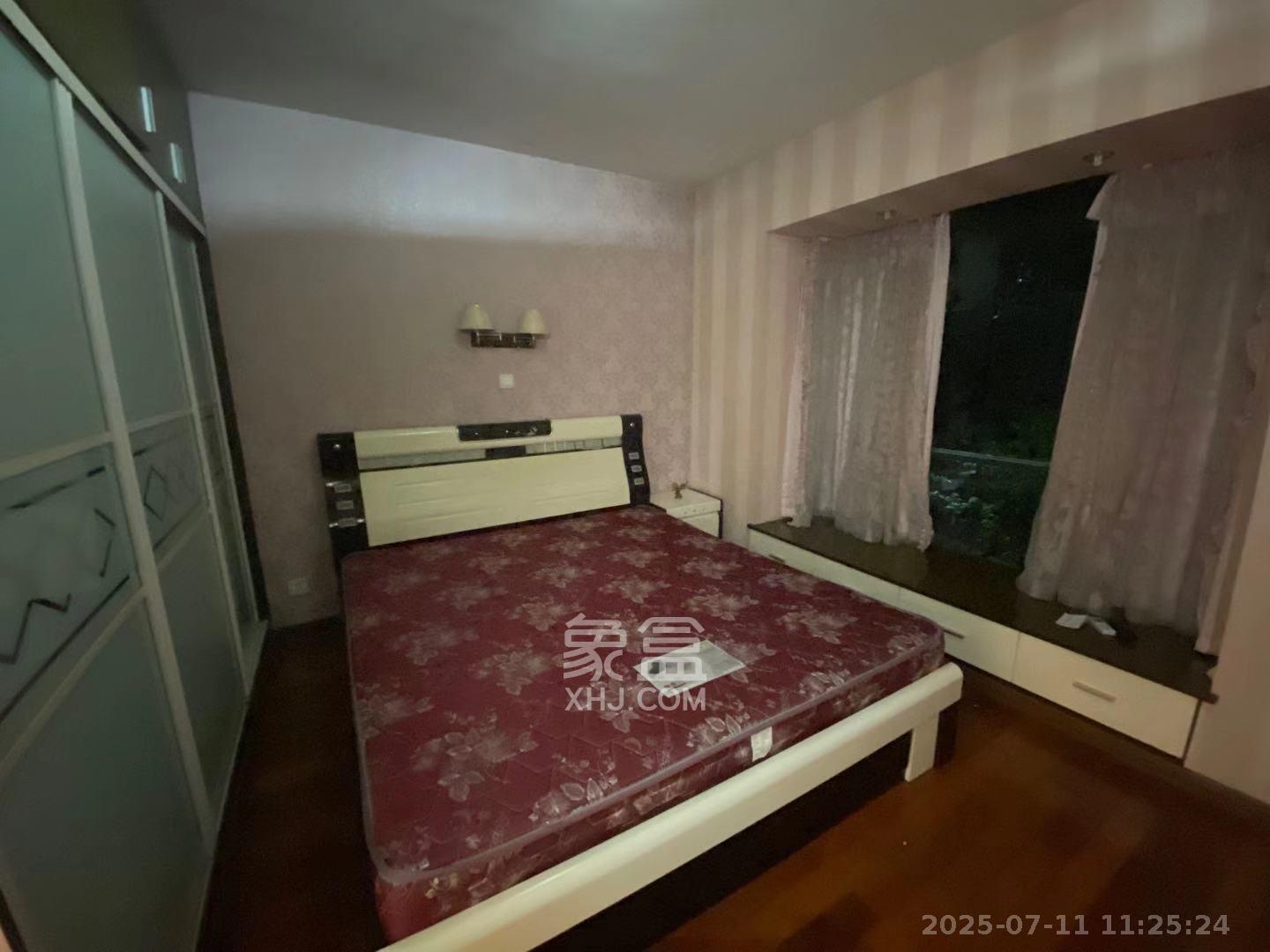 东方新城 3室2厅2卫 3100.0元/月 东方新城 3室2厅2卫 3100.0元/月室内图