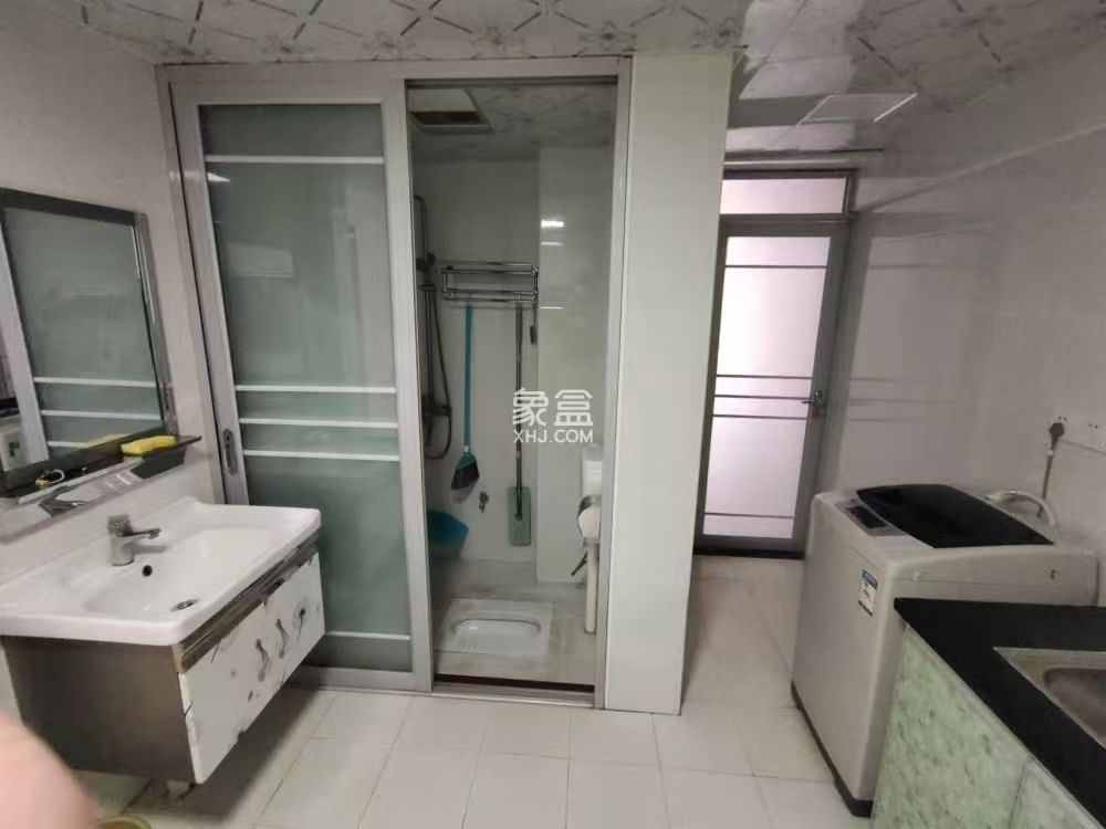 中建国际大厦  2室0厅0卫   1800.00元/月室内图