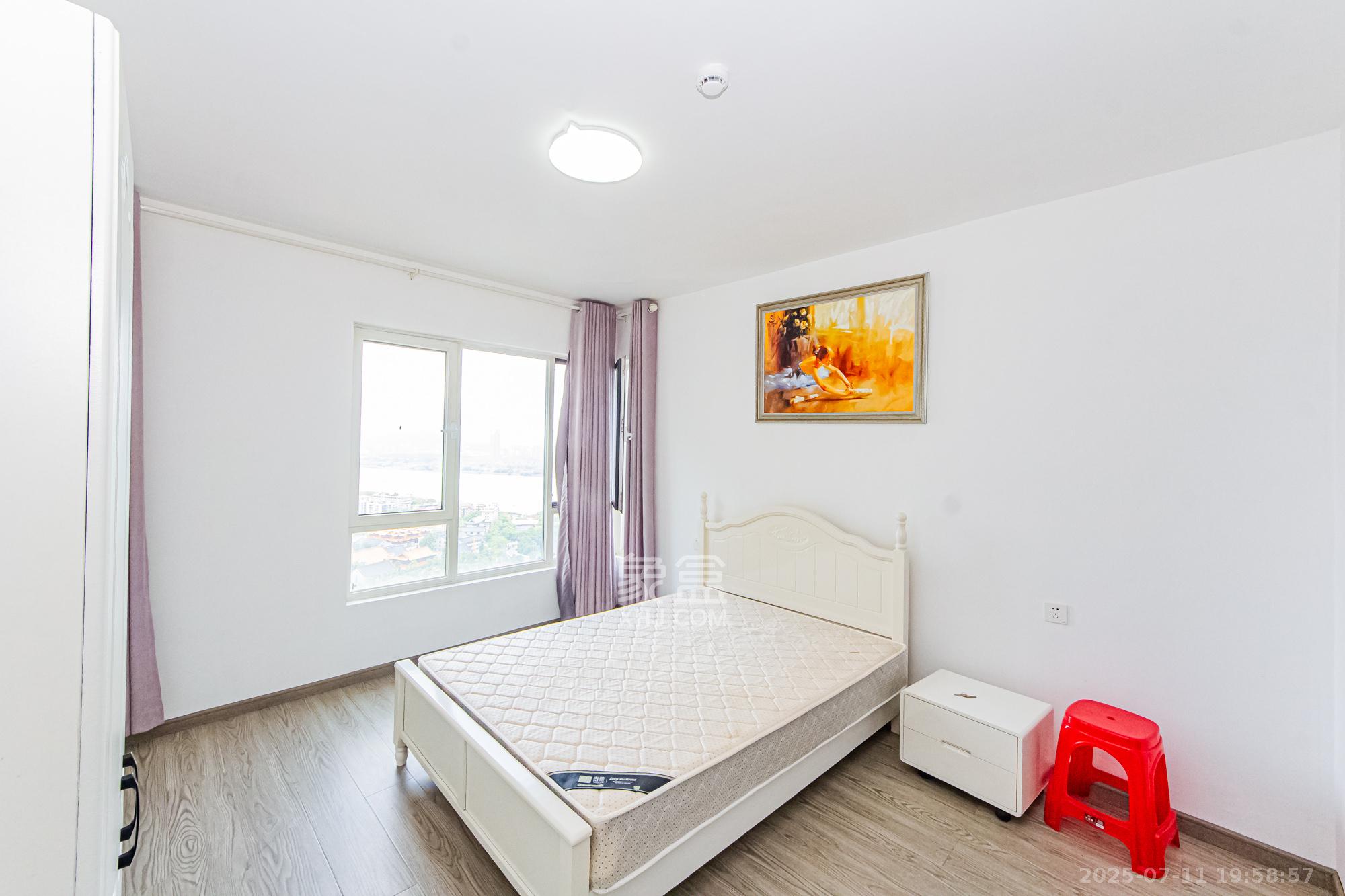 北辰三角洲E7区 4室2厅2卫 230.0万 北辰三角洲E7区 4室2厅2卫 230.0万卧室