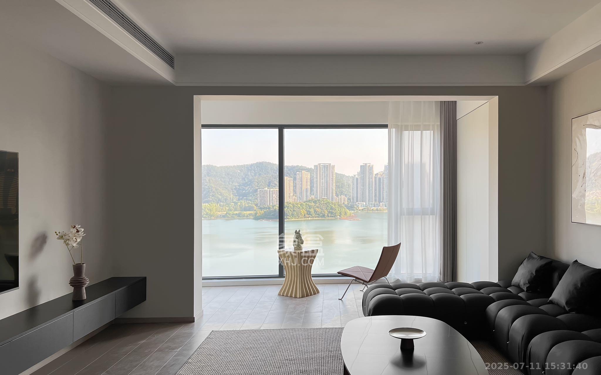 达美溪湖湾  3室2厅2卫   13500.00元/月室内图