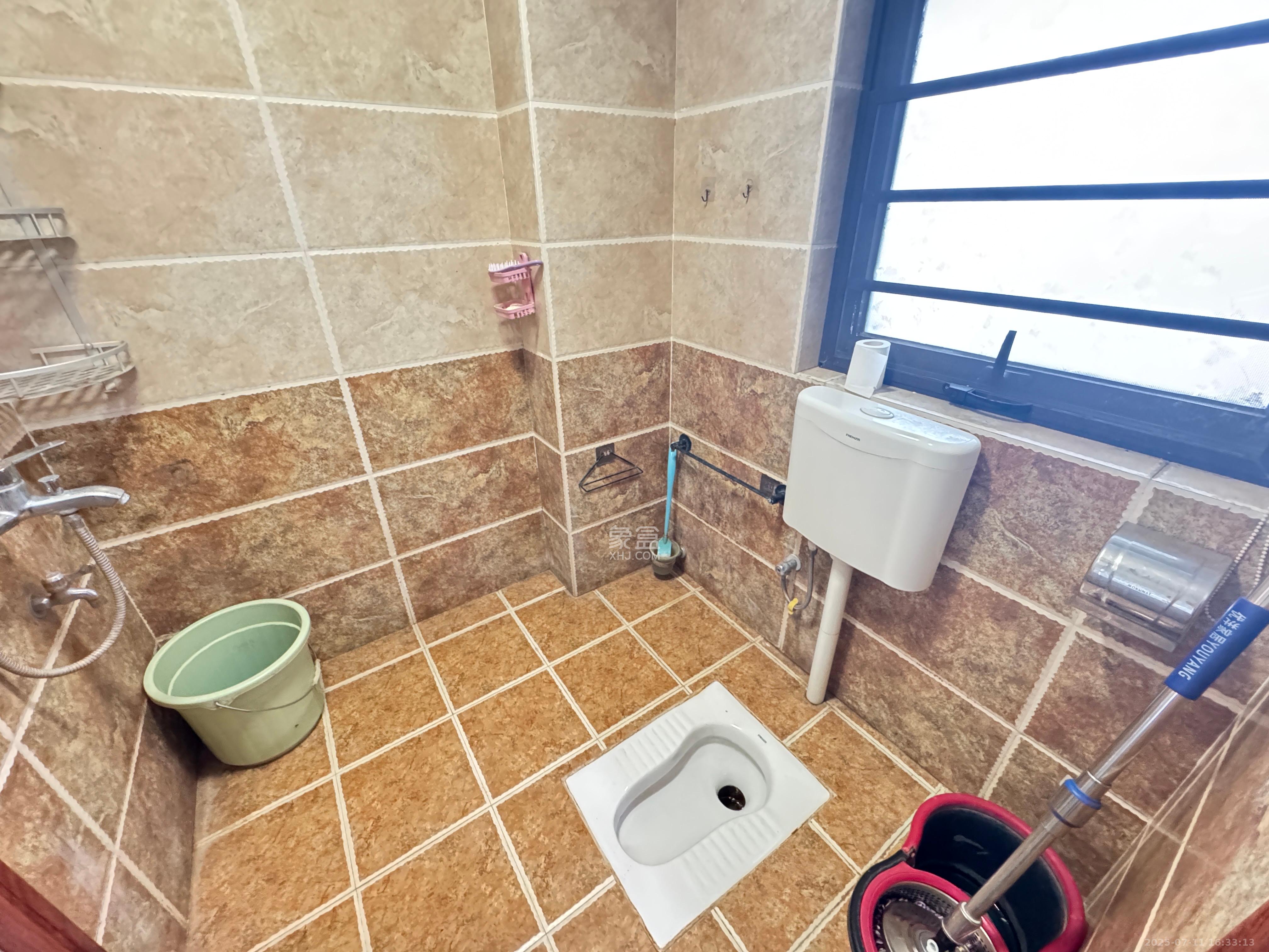 中建信和城  1室1厅1卫   2600.00元/月室内图