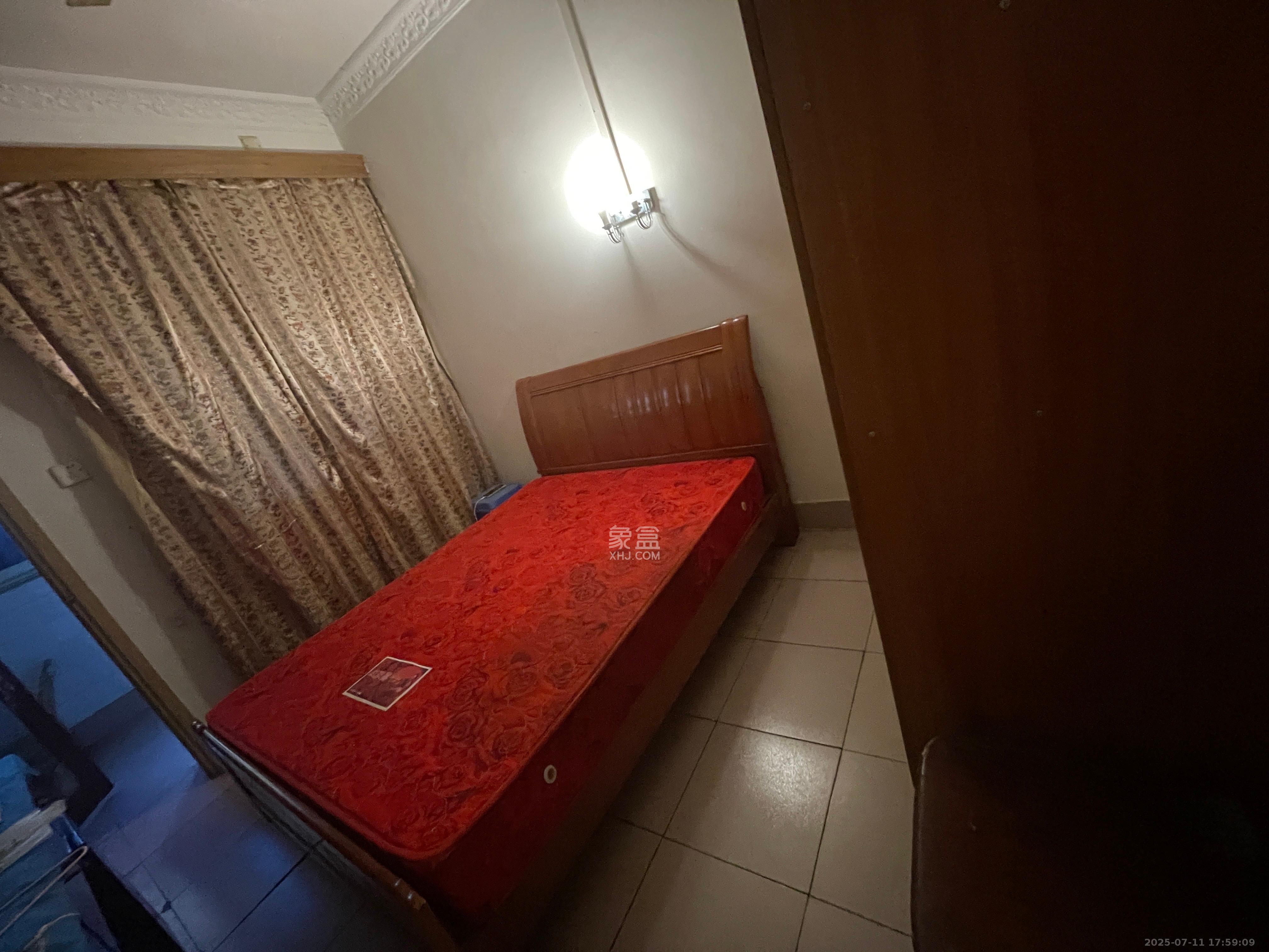 省脑科医院宿舍(康苑小区)  1室1厅1卫    750.0元/月 省脑科医院宿舍(康苑小区)  1室1厅1卫    750.0元/月