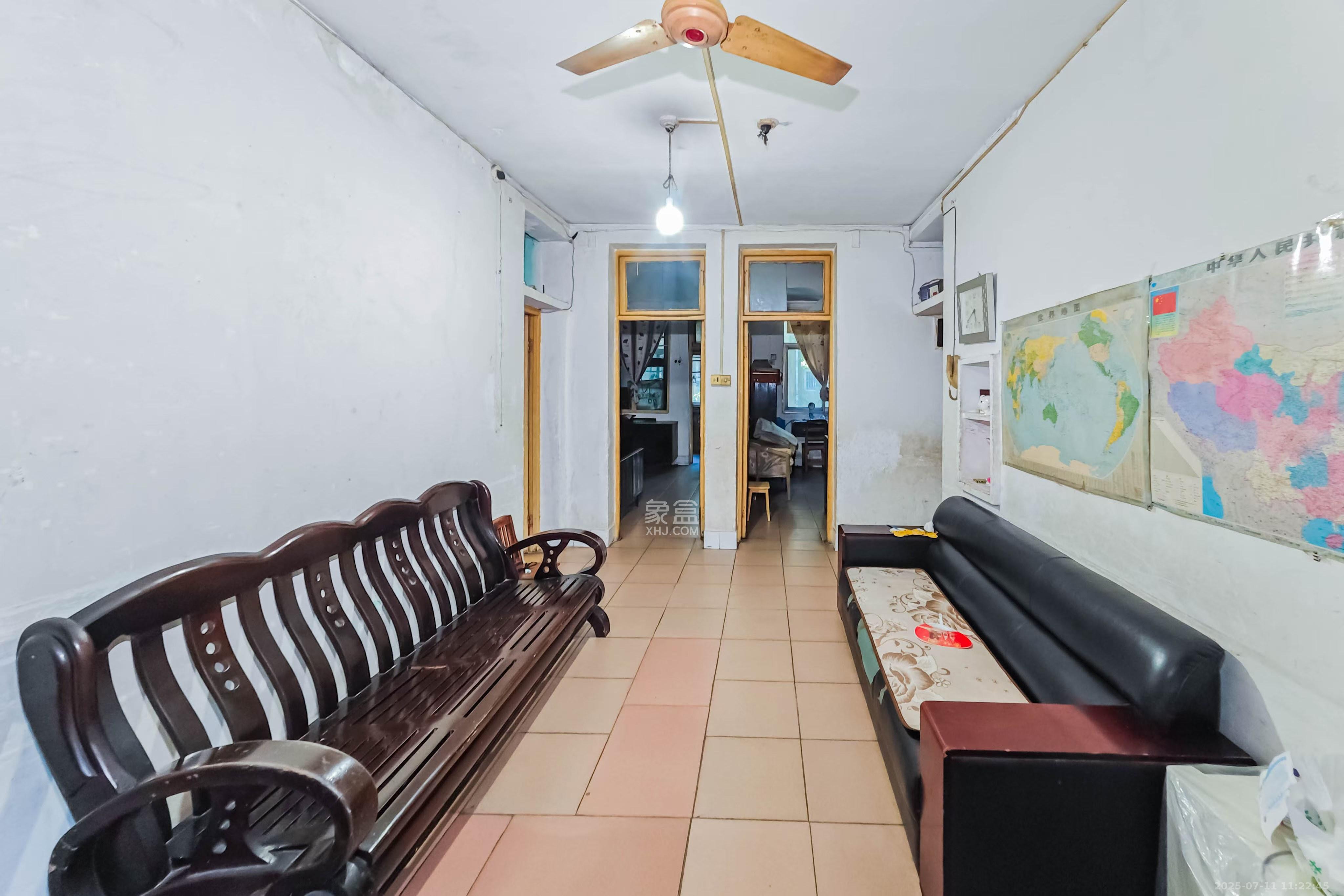 中南家园 2室1厅1卫 1350.0元/月 中南家园 2室1厅1卫 1350.0元/月室内图