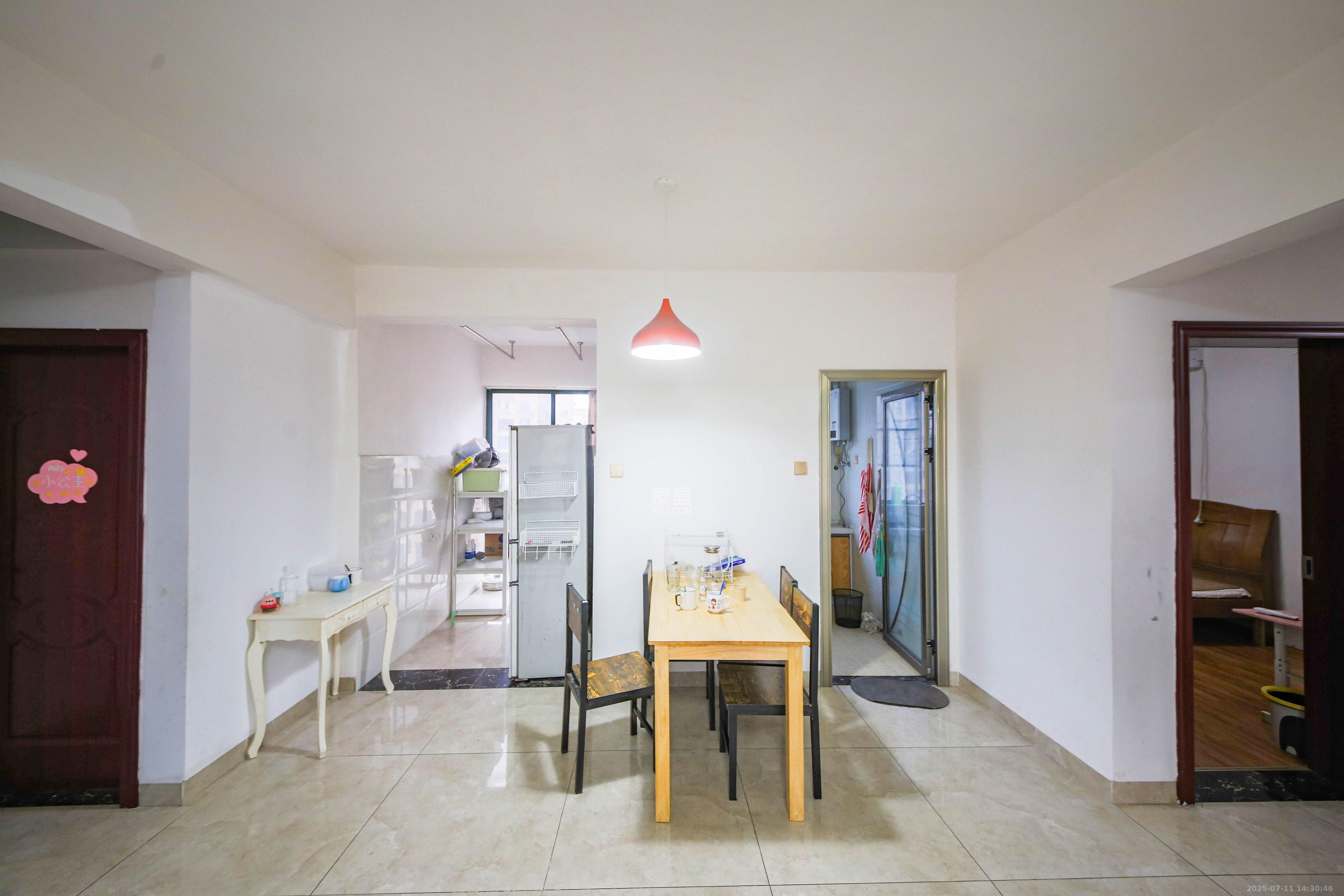 才子嘉都  3室2厅2卫    2400.0元/月 才子嘉都  3室2厅2卫    2400.0元/月室内图