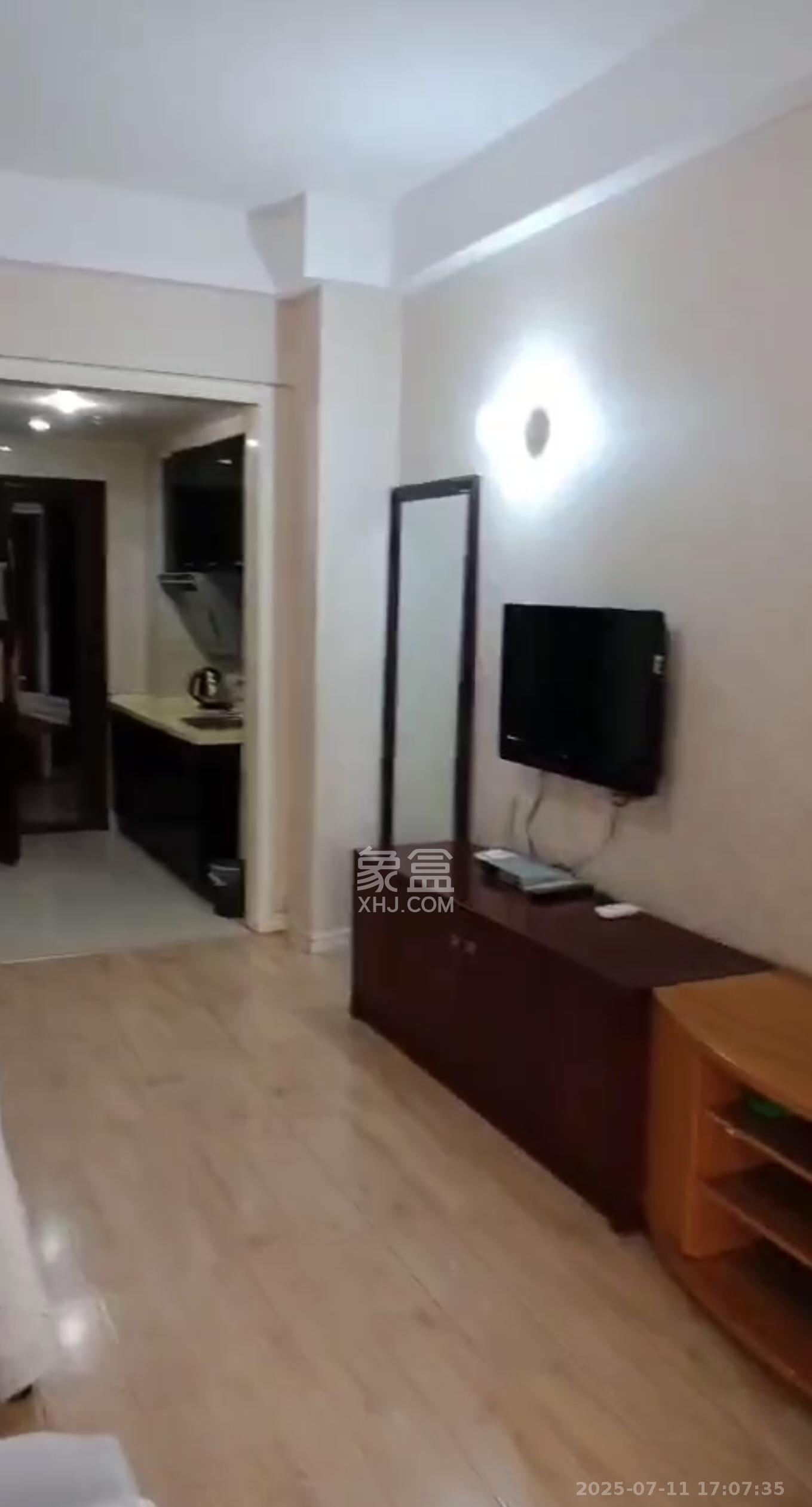 湘腾城市广场  1室1厅1卫    1800.0元/月室内图