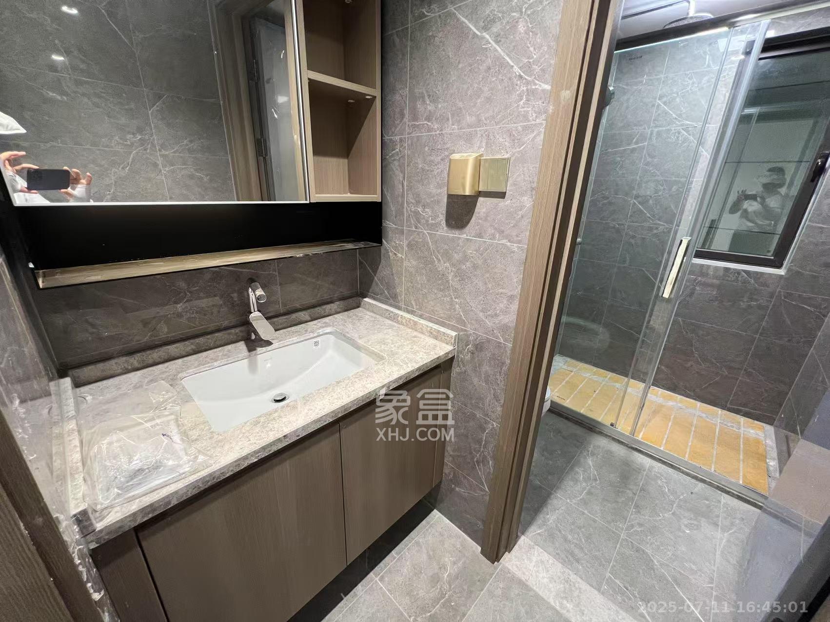 阳光城尚东湾青柠园  3室2厅2卫    2500.0元/月室内图