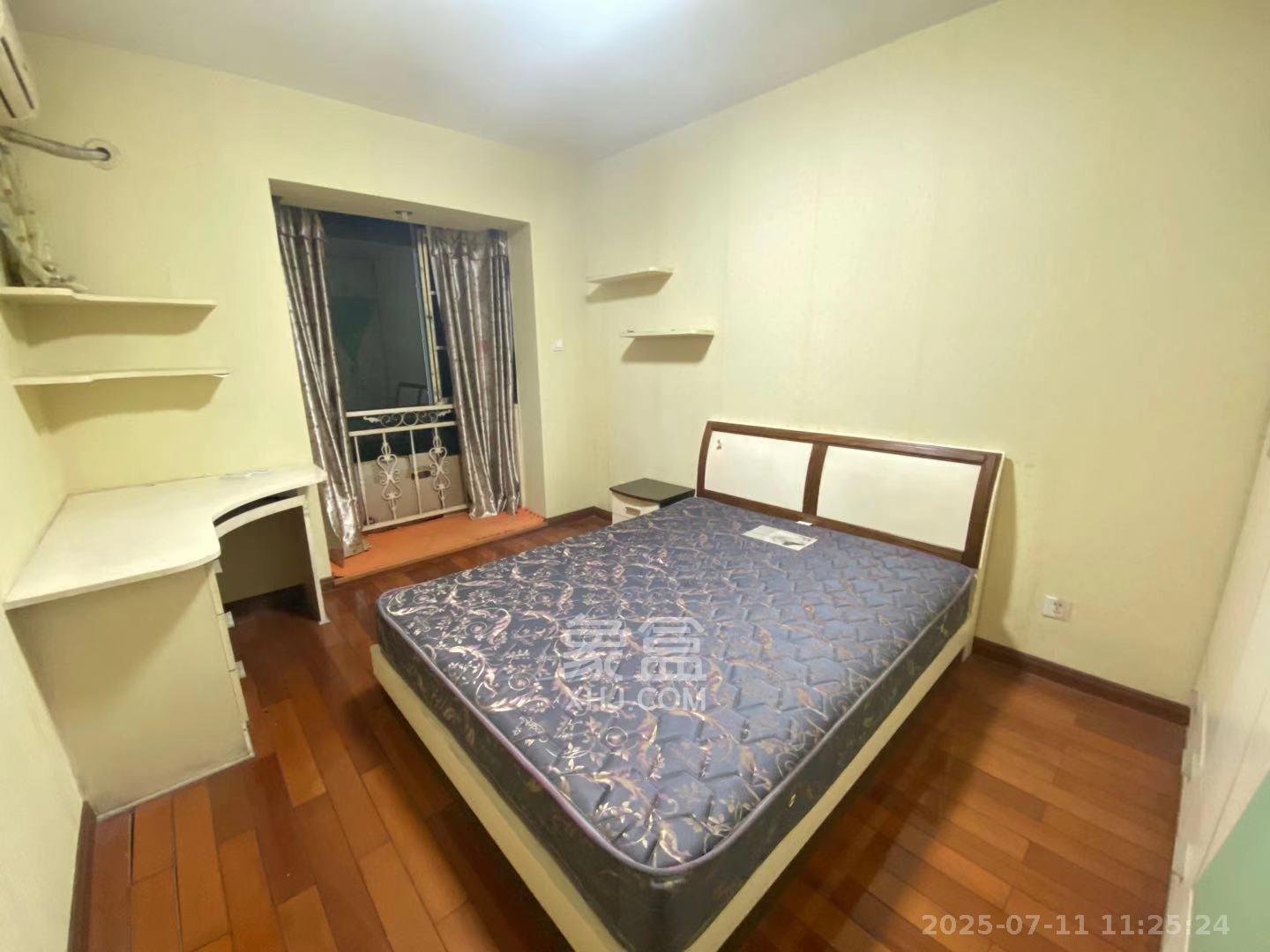 东方新城 3室2厅2卫 3100.0元/月 东方新城 3室2厅2卫 3100.0元/月室内图