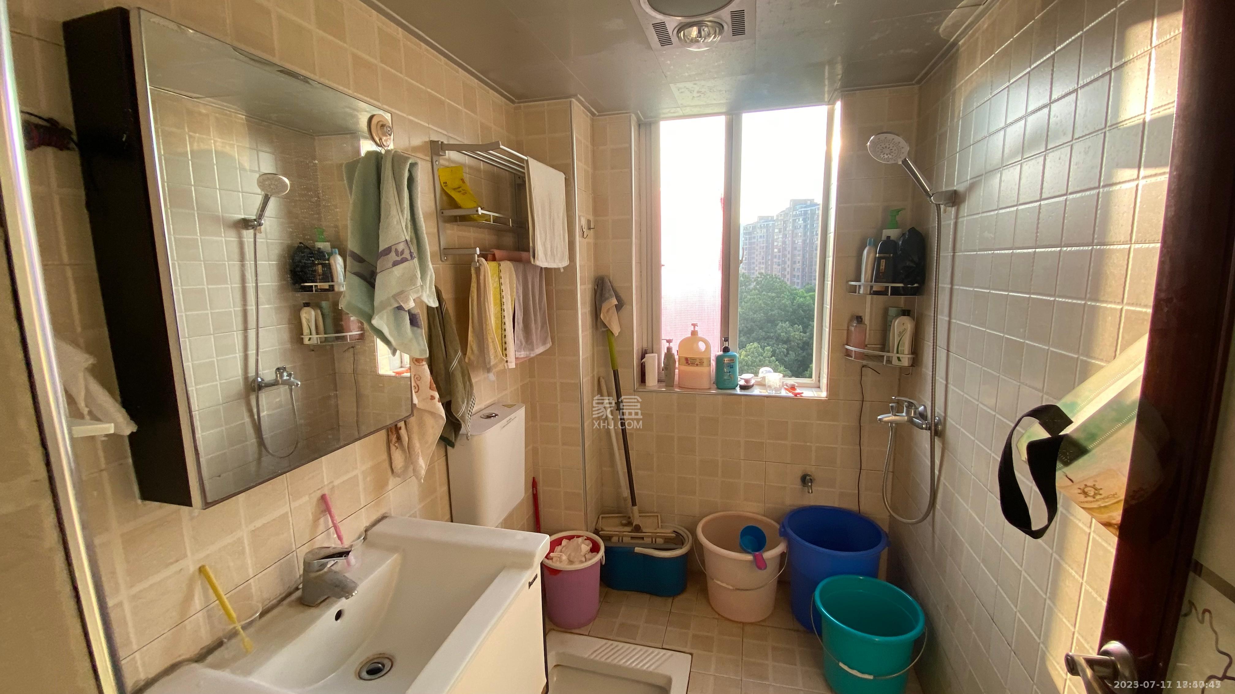 颐景园3期协力小区 2室2厅1卫 1400.0元/月 颐景园3期协力小区 2室2厅1卫 1400.0元/月室内图