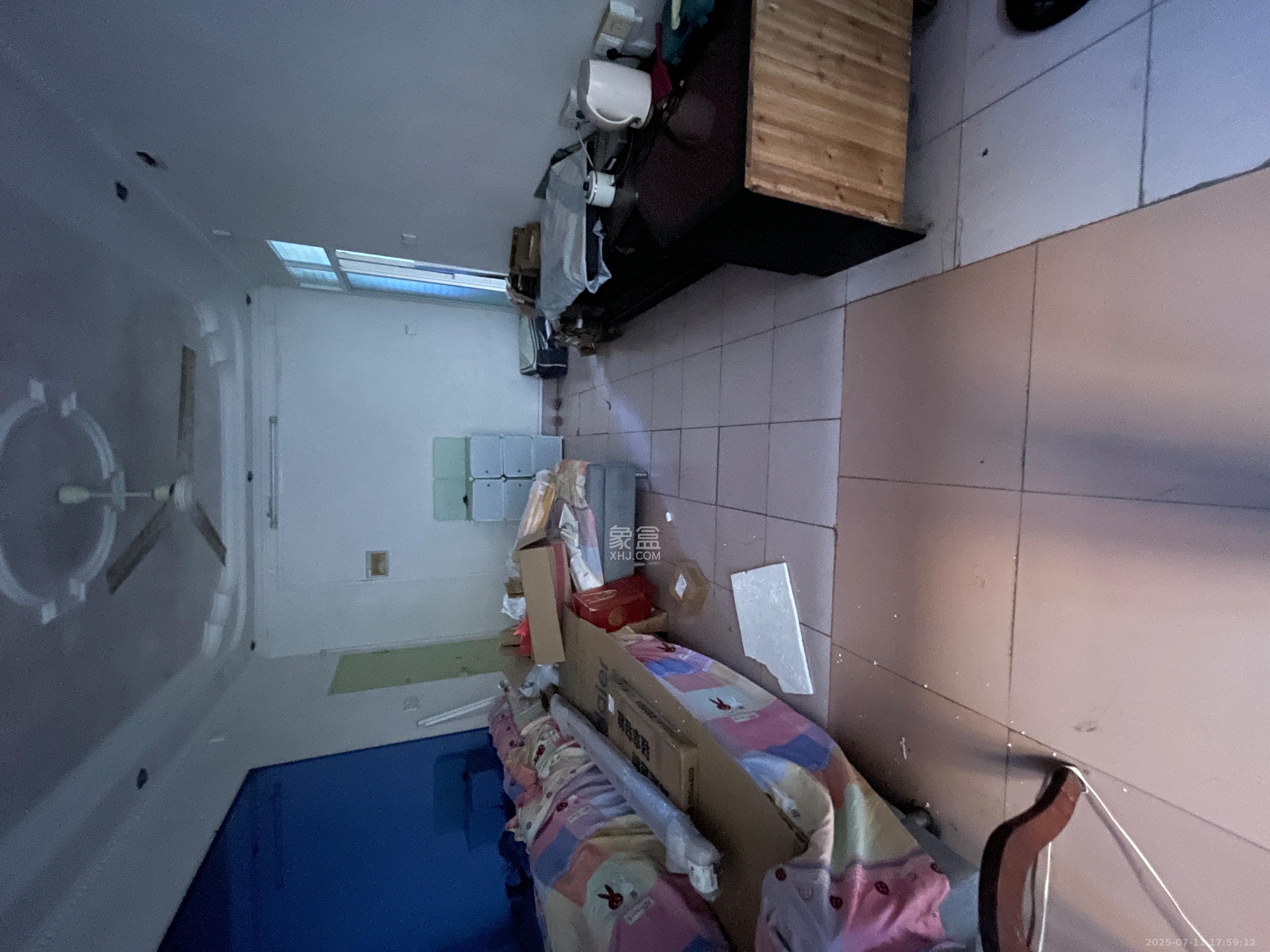 省脑科医院宿舍(康苑小区)  1室1厅1卫    750.0元/月 省脑科医院宿舍(康苑小区)  1室1厅1卫    750.0元/月室内图1