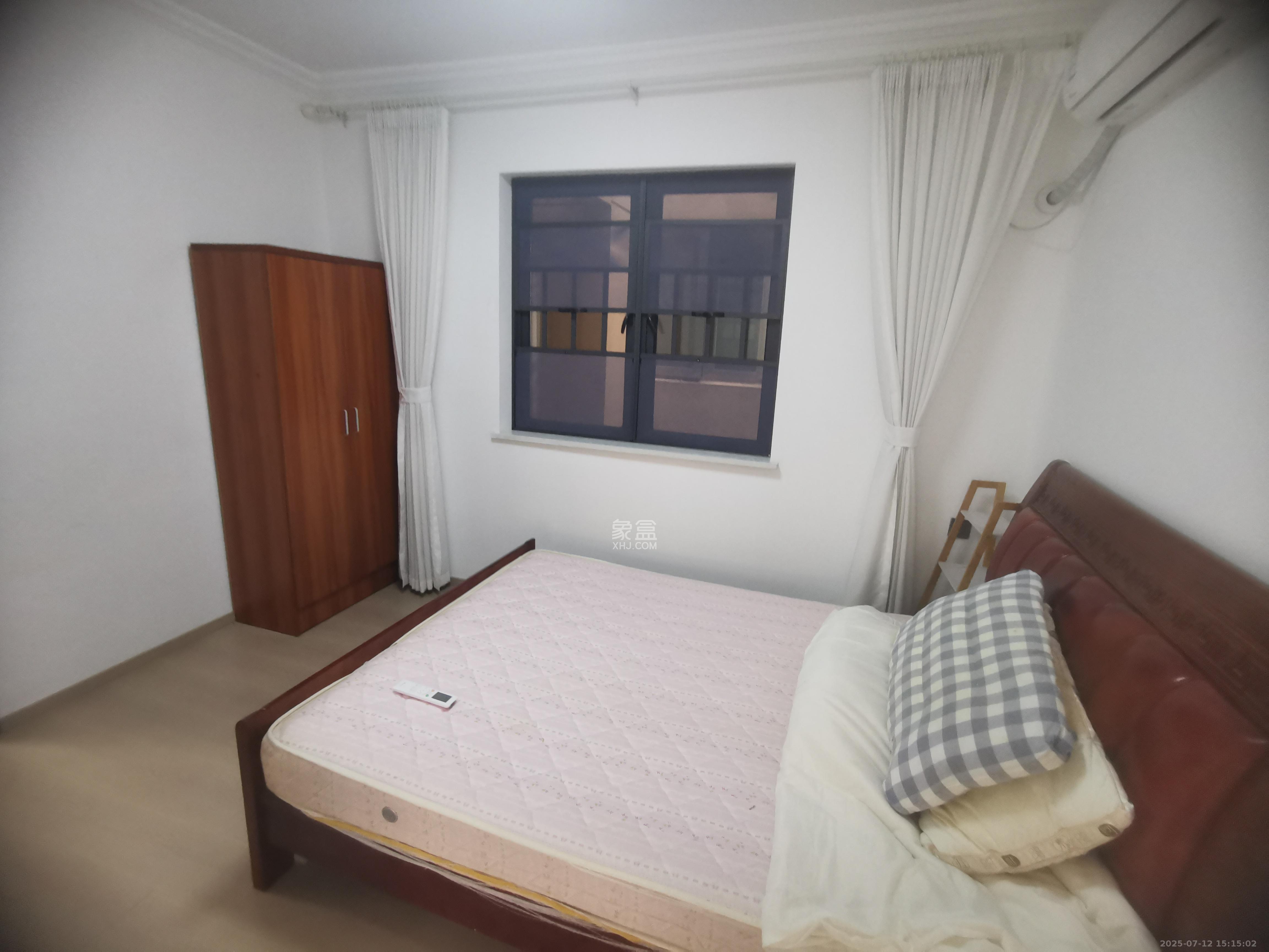 韭菜园嘉苑  1室0厅0卫   3300.00元/月室内图