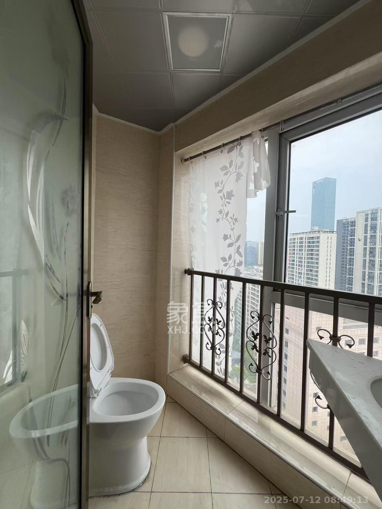 鸥波港湾  2室1厅1卫    2000.0元/月 鸥波港湾  2室1厅1卫    2000.0元/月室内图