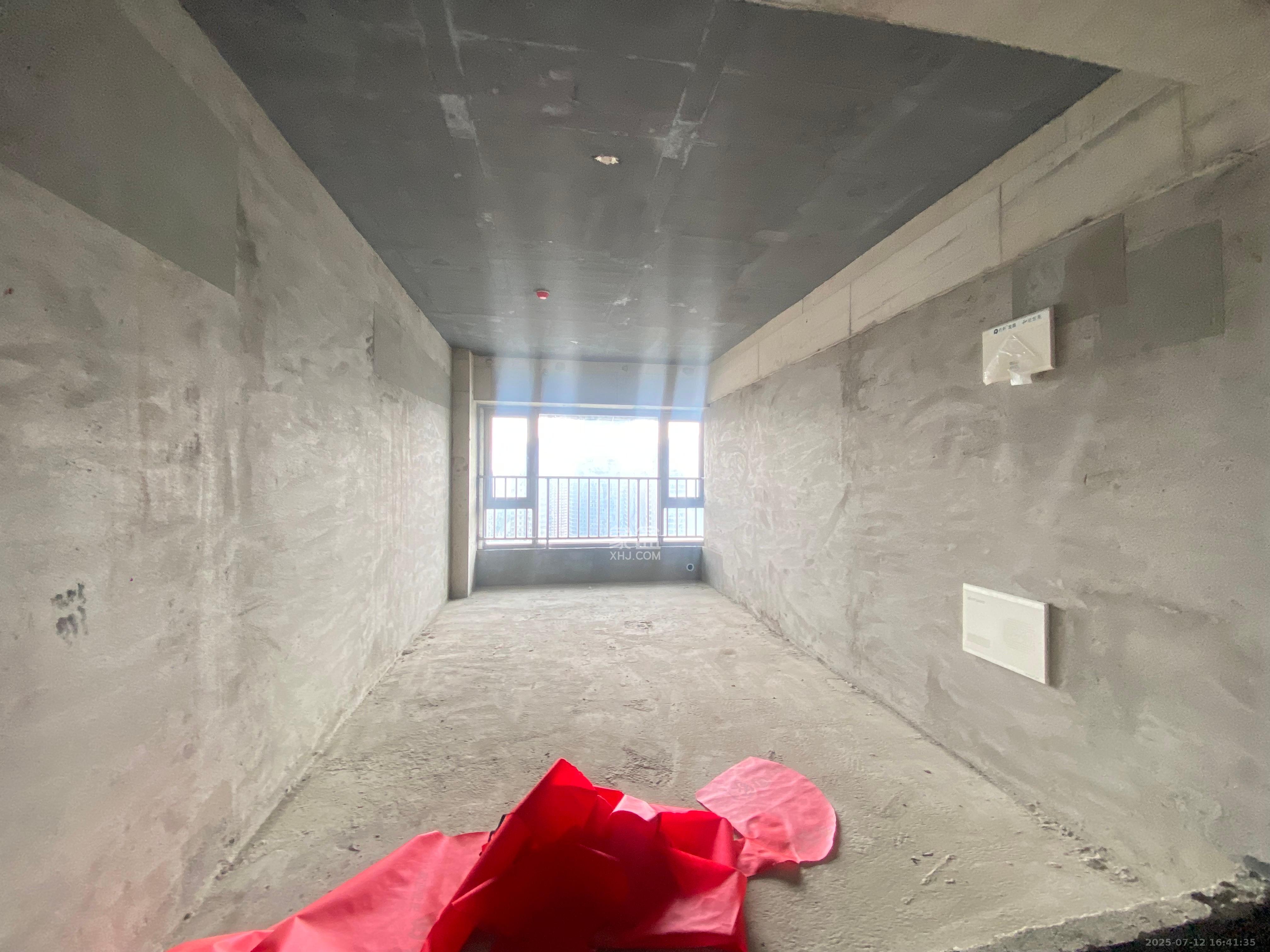 保利天禧EF区  1室1厅1卫    1500.0元/月 保利天禧EF区  1室1厅1卫    1500.0元/月室内图