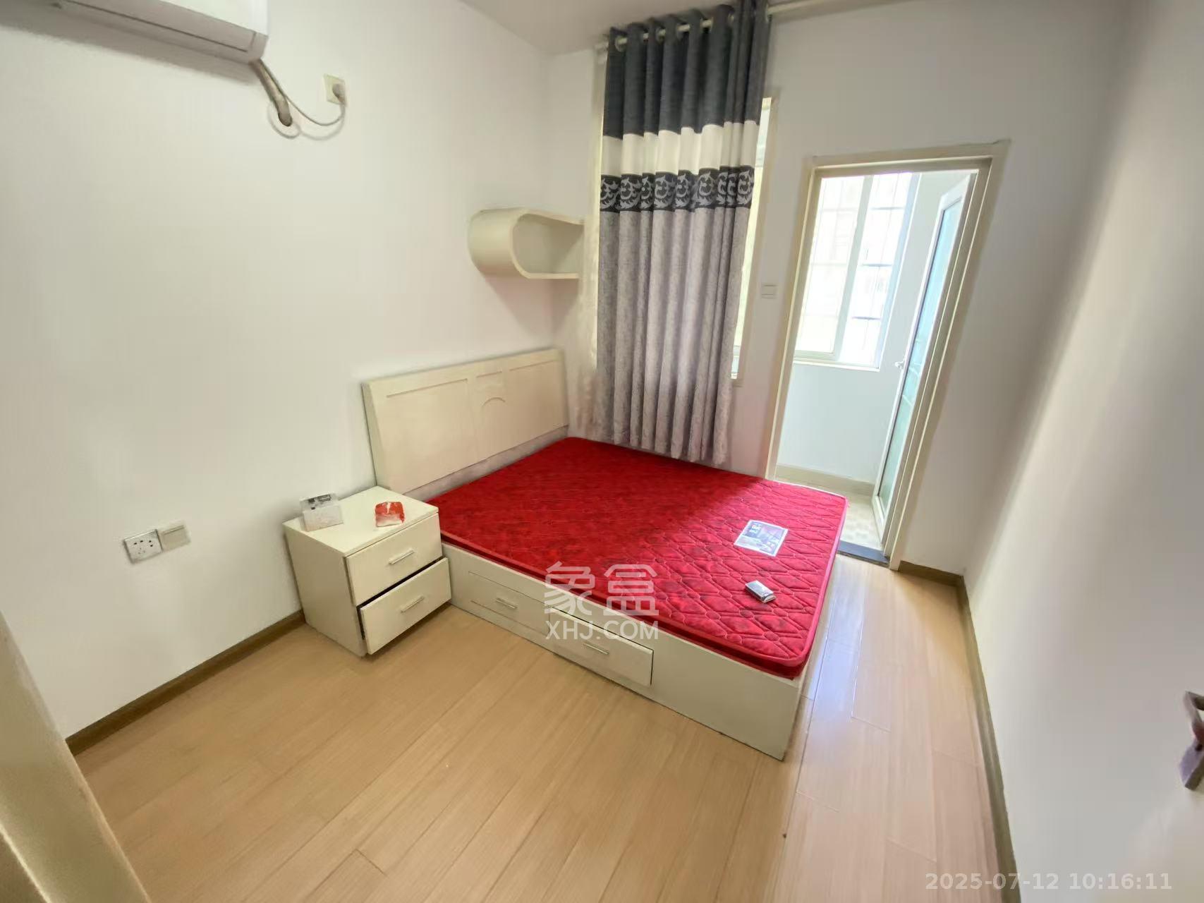 巧克力空间（建鸿达现代大厦）  2室2厅1卫   2200.00元/月室内图