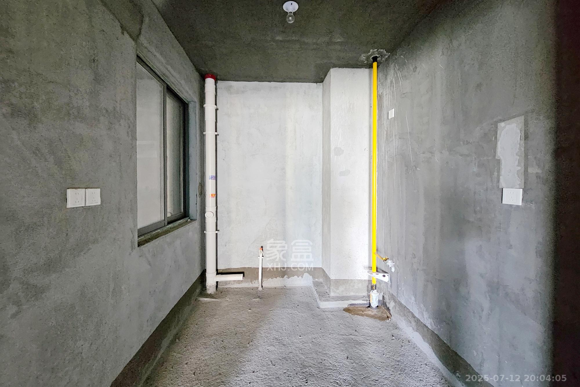 长房东旭国际 4室2厅2卫 125.0万 长房东旭国际 4室2厅2卫 125.0万其他