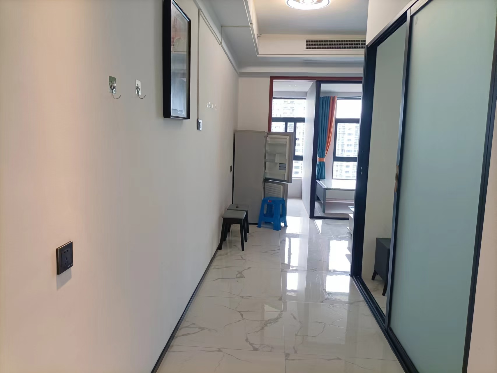 乾坤吉祥花园 2室1厅1卫 1500.0元/月 乾坤吉祥花园 2室1厅1卫 1500.0元/月室内图