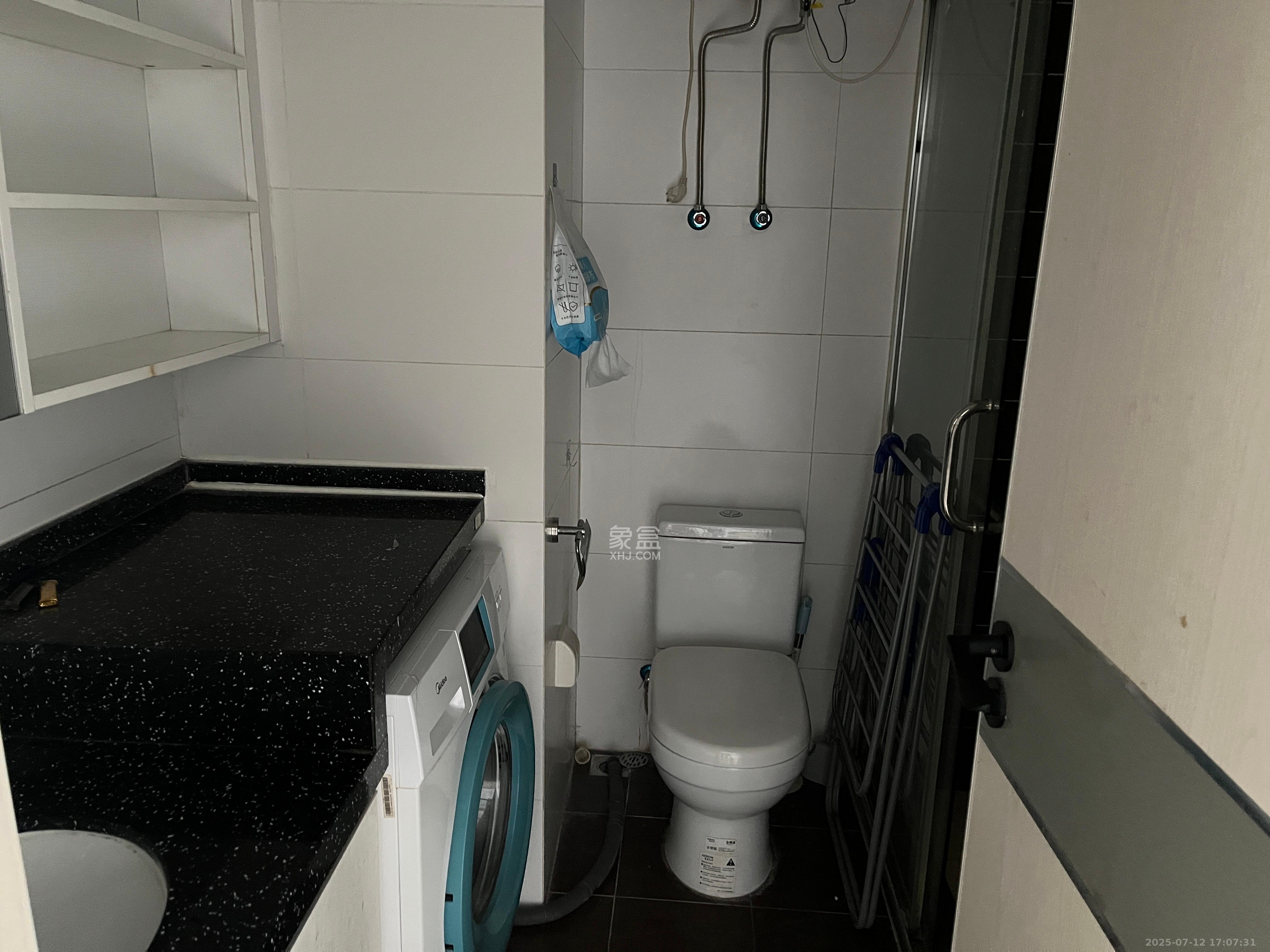 江山帝景哈佛  1室1厅1卫    1500.0元/月 江山帝景哈佛  1室1厅1卫    1500.0元/月室内图