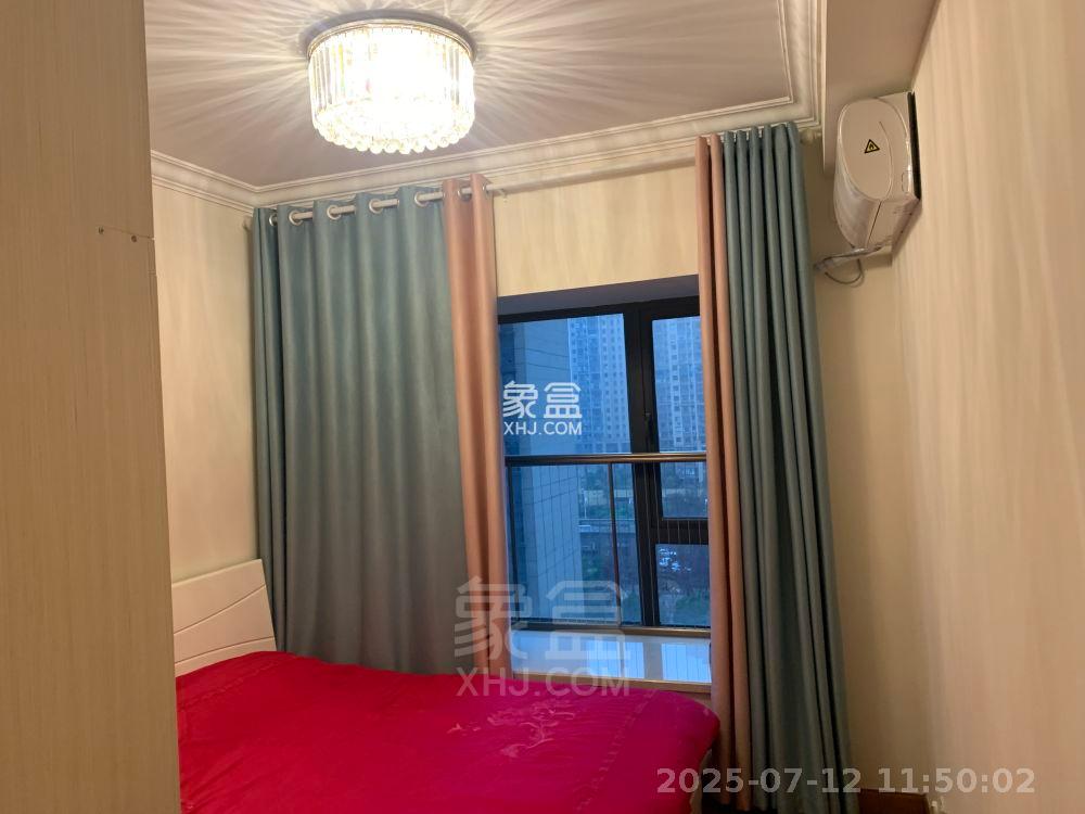 恒大华府 3室2厅2卫 2500.0元/月 恒大华府 3室2厅2卫 2500.0元/月室内图