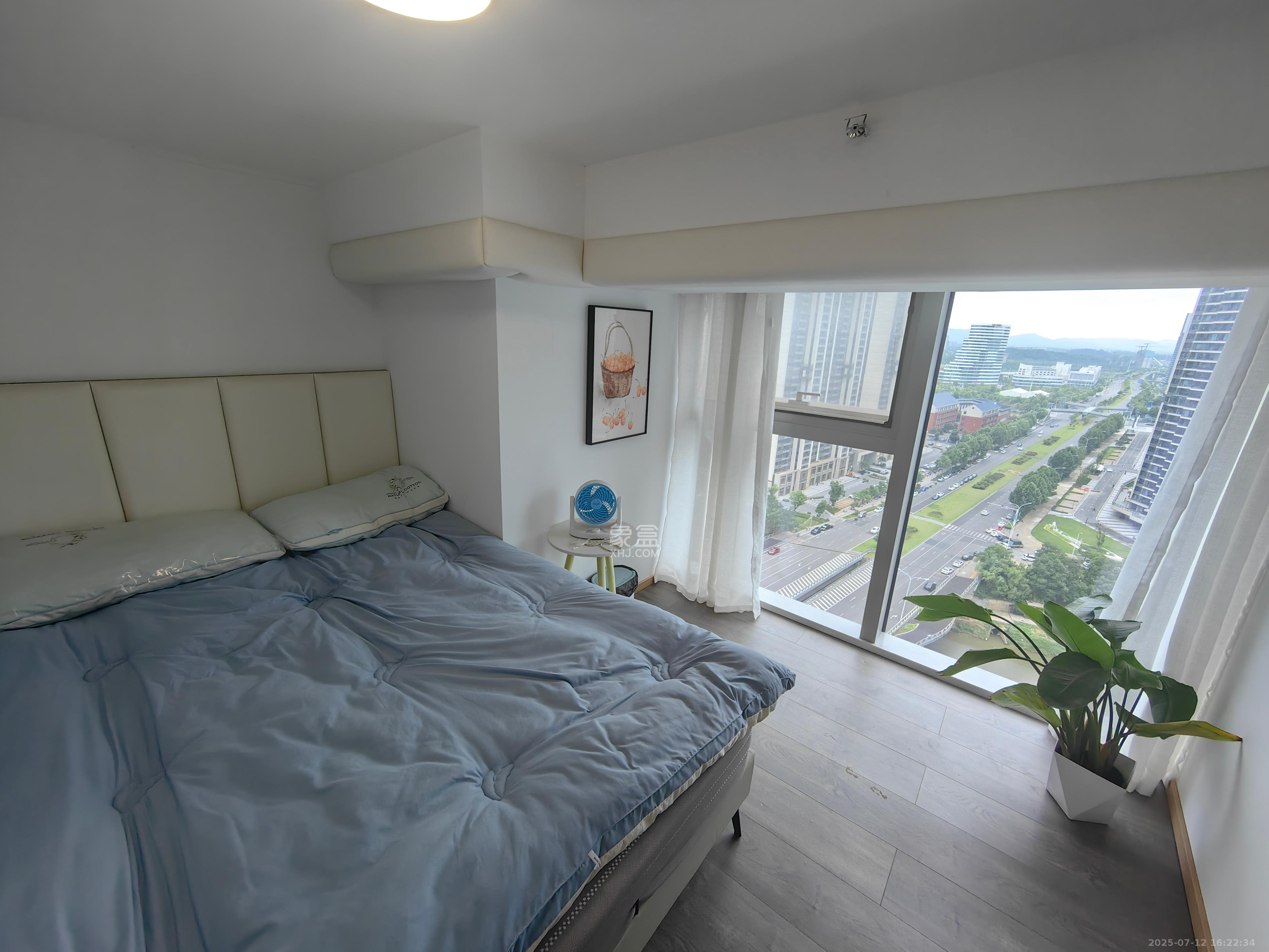 正荣梅溪紫阙台 3室2厅2卫 4600.0元/月 正荣梅溪紫阙台 3室2厅2卫 4600.0元/月室内图