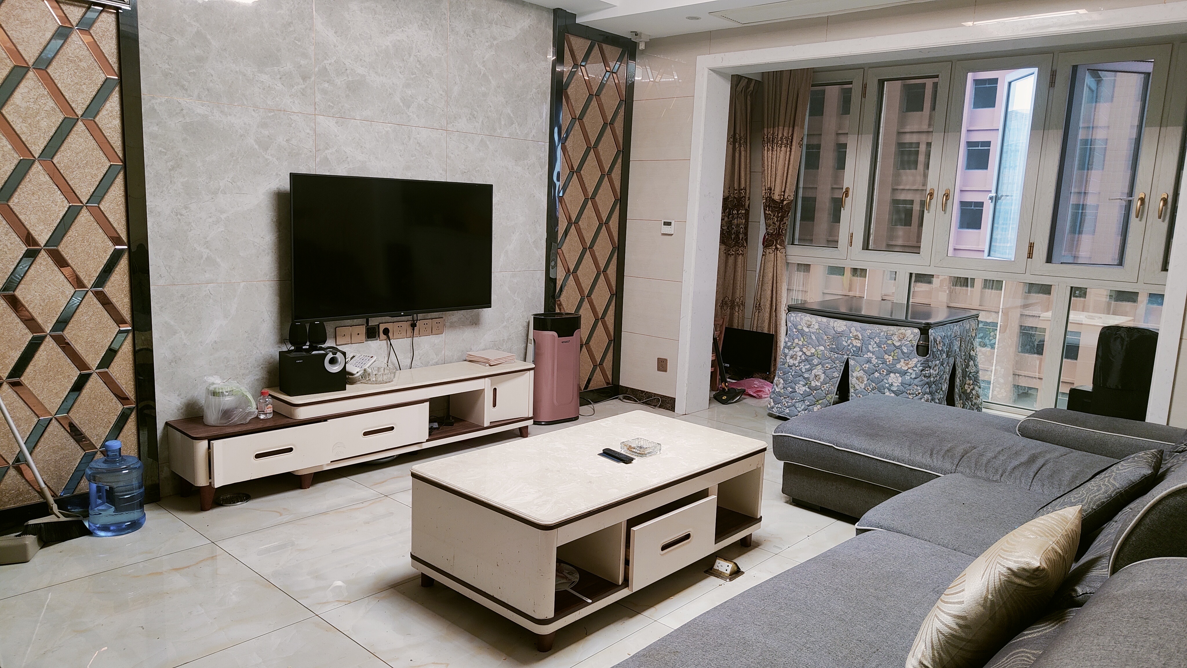 财富和园 2室2厅2卫 2000.0元/月 财富和园 2室2厅2卫 2000.0元/月室内图