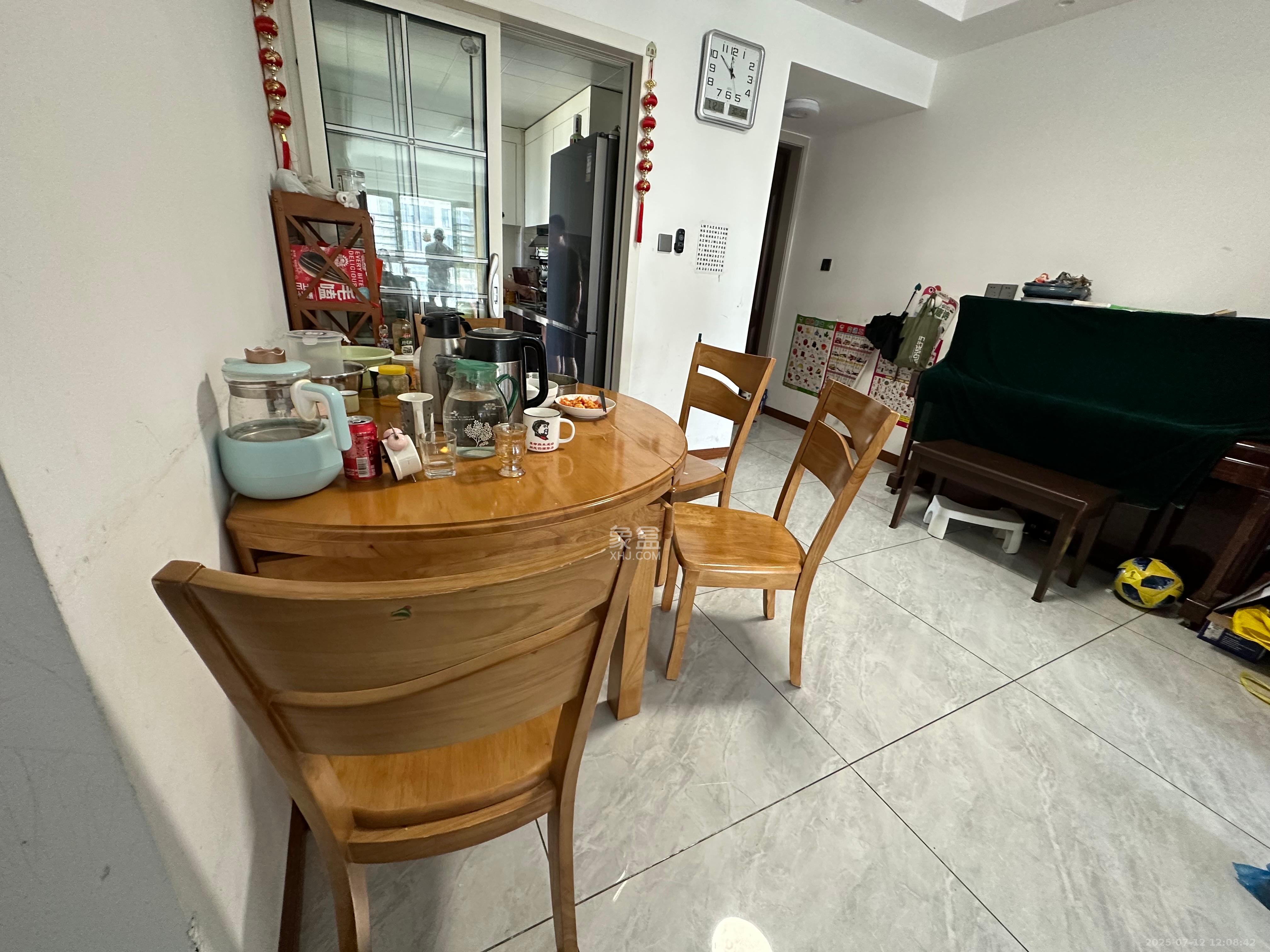 万象府台  3室1厅2卫   4500.00元/月室内图