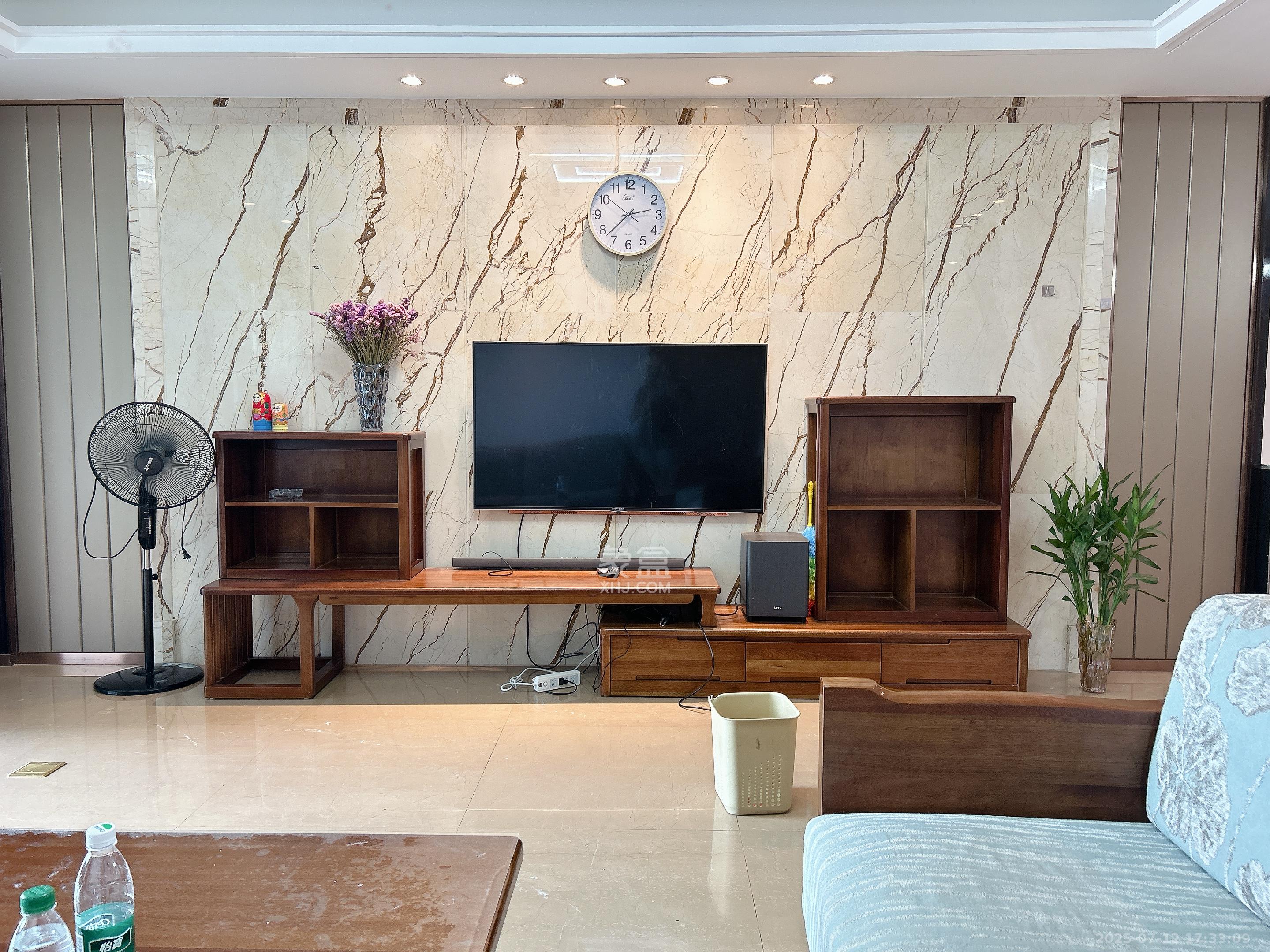 北辰定江洋  3室2厅2卫    8000.0元/月 北辰定江洋  3室2厅2卫    8000.0元/月室内图