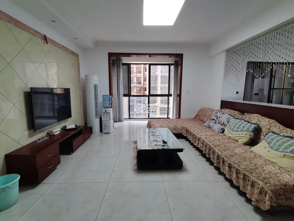 旺城天悦领秀香江  3室2厅2卫    89.8万