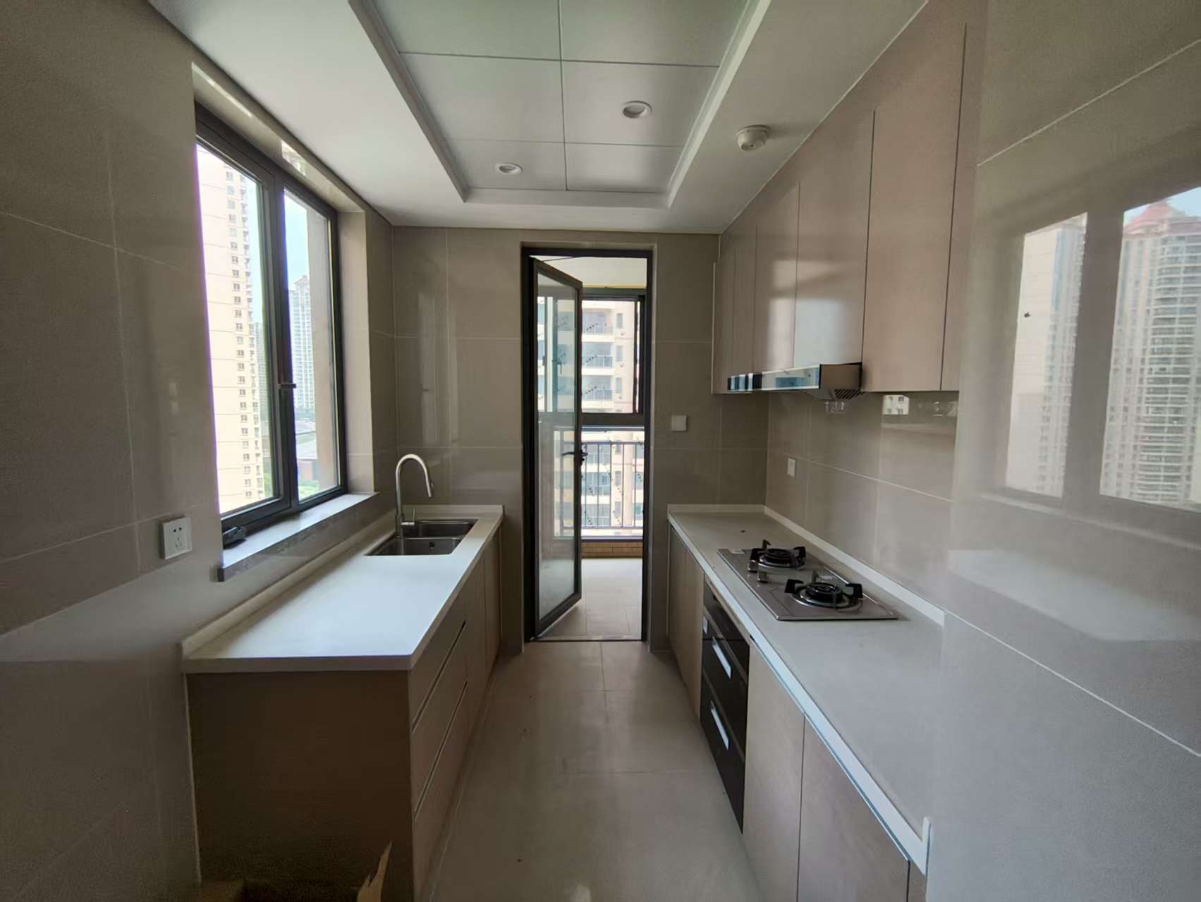 晋合湘水湾七期  4室2厅2卫    118.0万 晋合湘水湾七期  4室2厅2卫    118.0万室内图