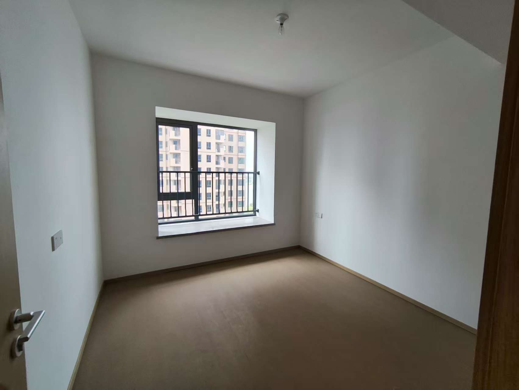 晋合湘水湾七期  4室2厅2卫    118.0万 晋合湘水湾七期  4室2厅2卫    118.0万室内图