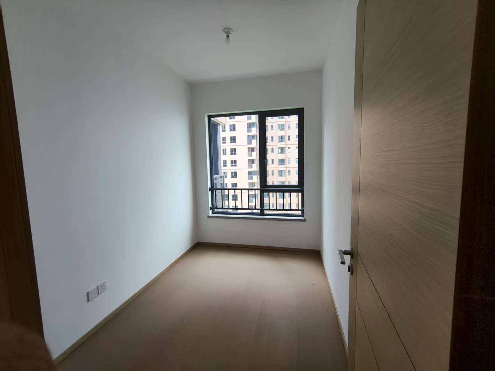 晋合湘水湾七期  4室2厅2卫    118.0万 晋合湘水湾七期  4室2厅2卫    118.0万室内图