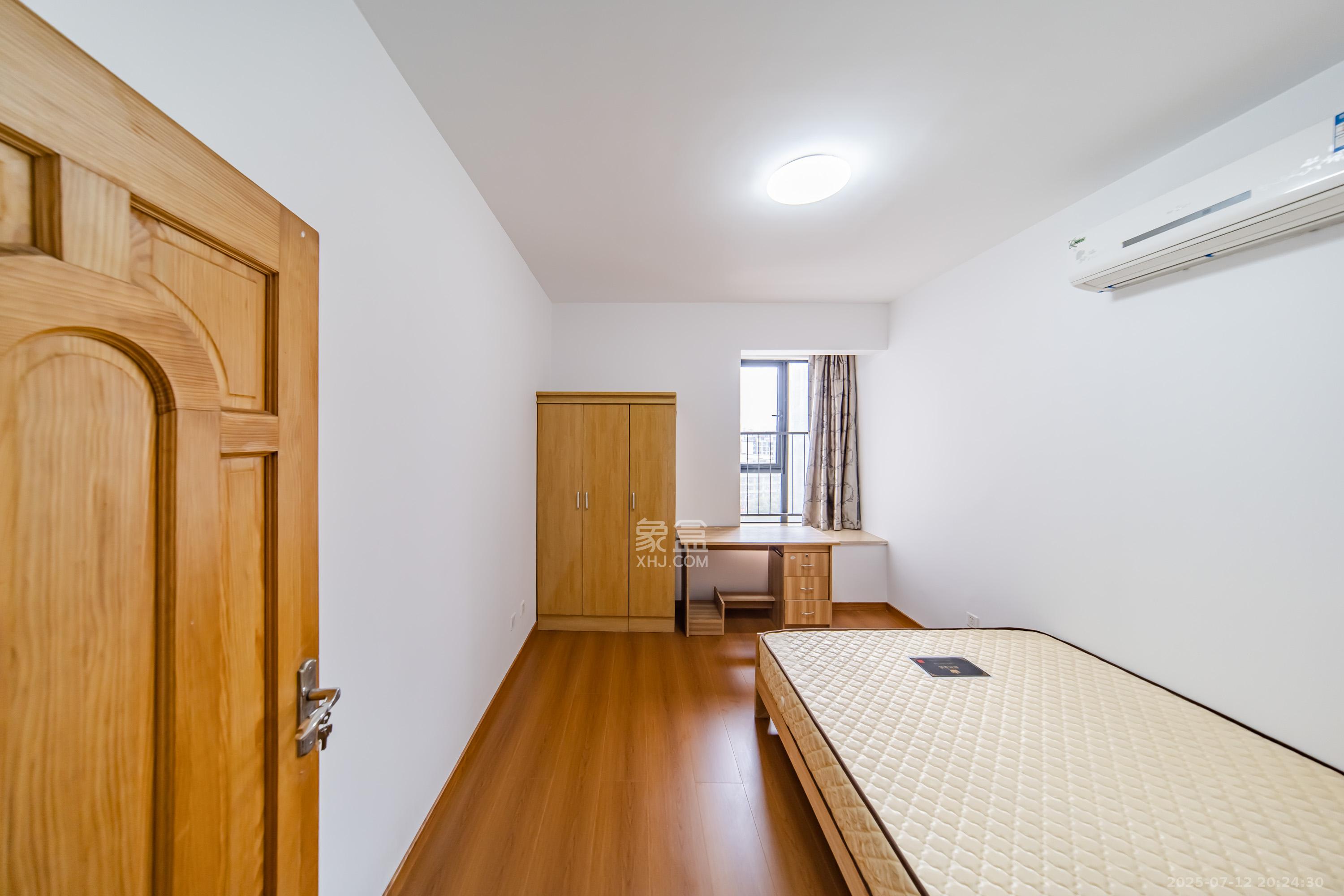 长房时代城 2室2厅1卫 78.0万 长房时代城 2室2厅1卫 78.0万卧室