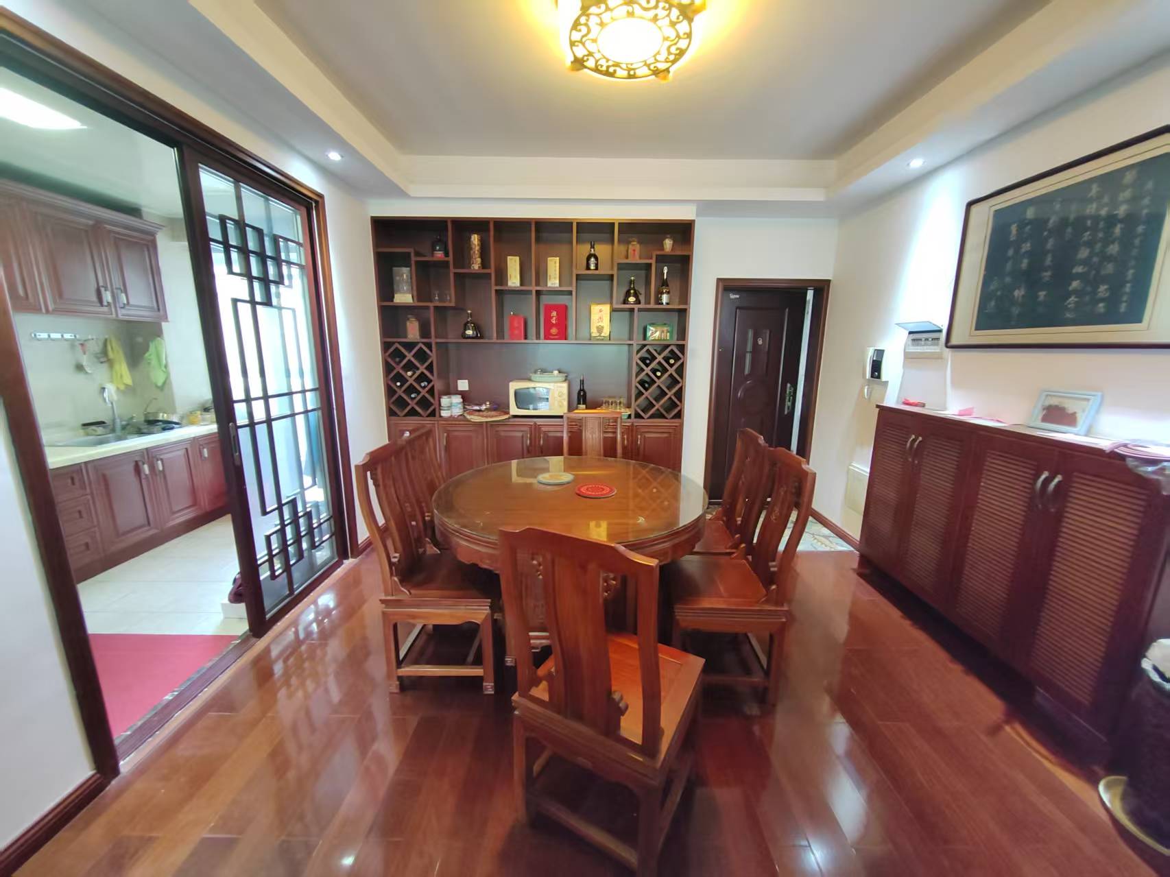 南苑上和一期 3室2厅2卫 77.8万 南苑上和一期 3室2厅2卫 77.8万客厅