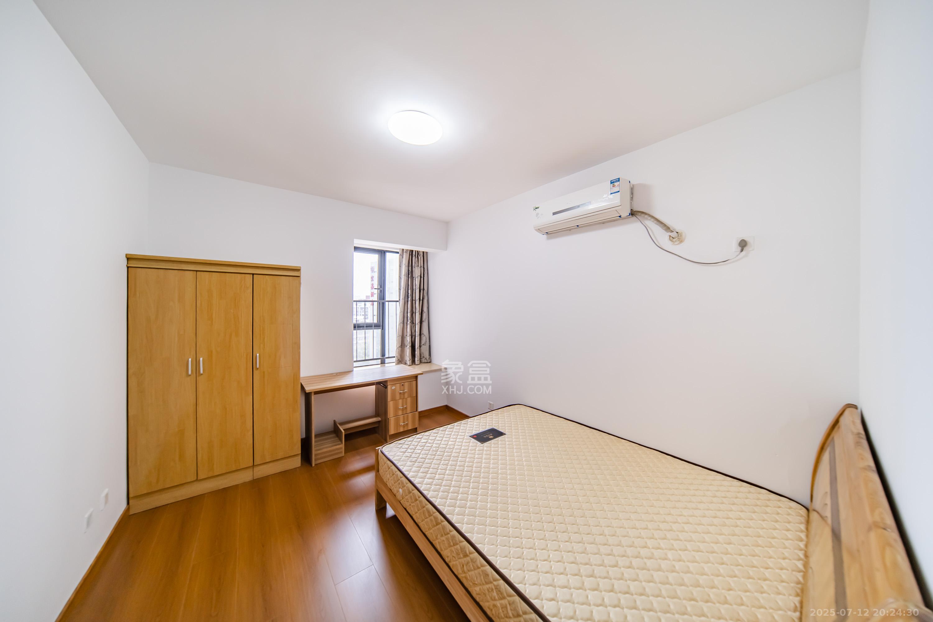 长房时代城 2室2厅1卫 78.0万 长房时代城 2室2厅1卫 78.0万卧室