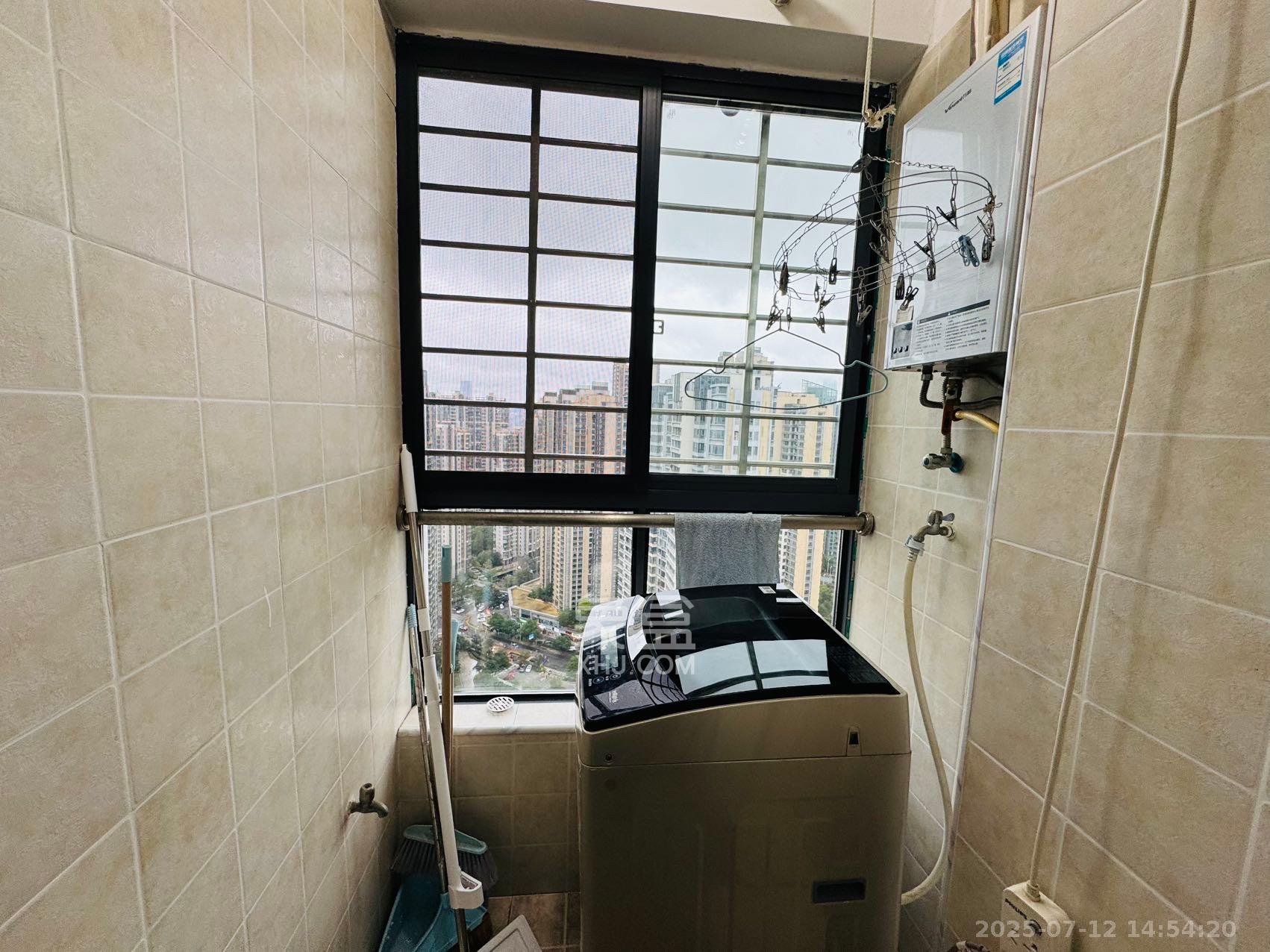 北辰三角洲E3区  1室1厅1卫   2200.00元/月室内图