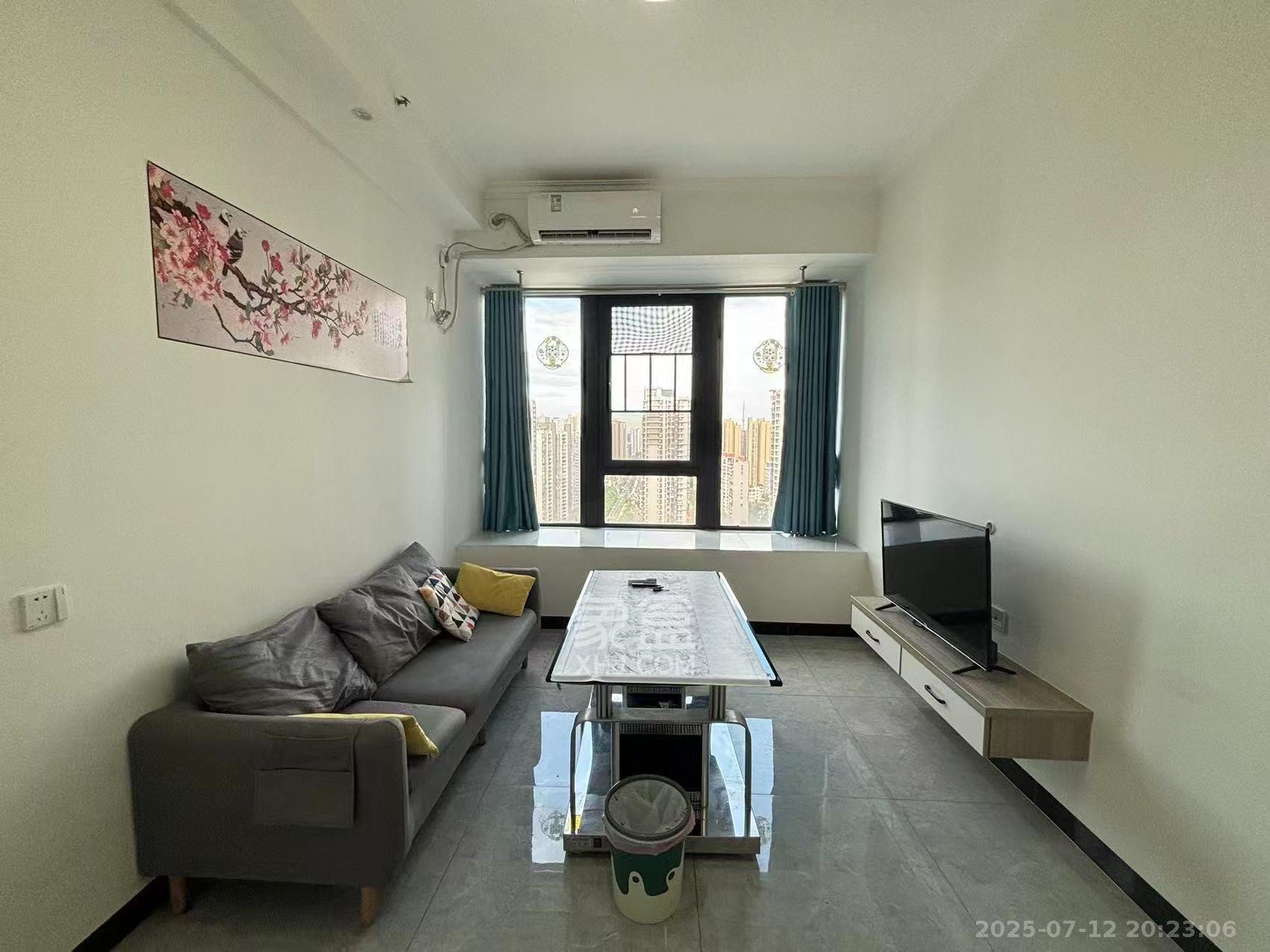 中建悦和城  1室1厅1卫    1600.0元/月