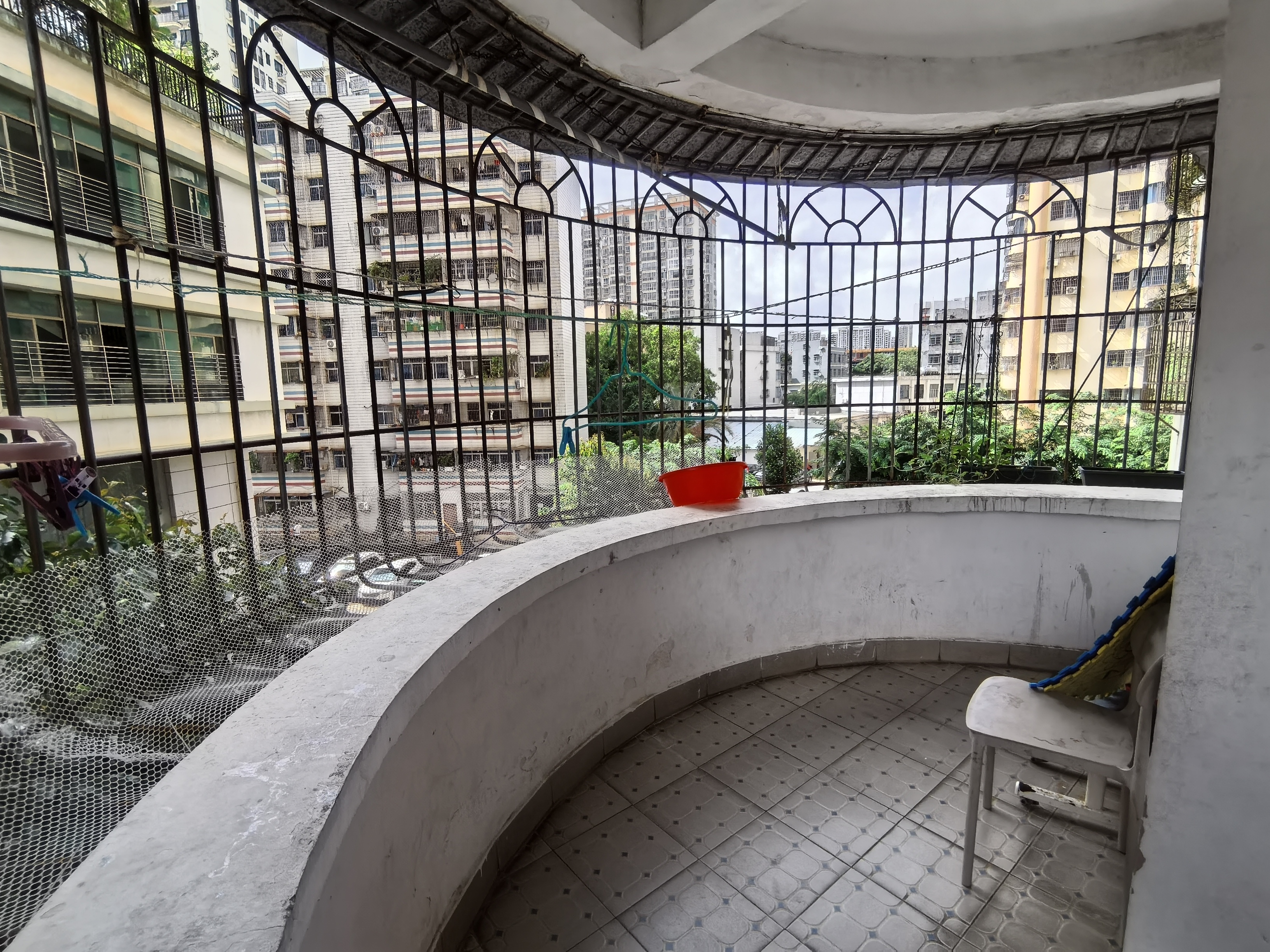 国托公寓 3室2厅1卫 2000.0元/月 国托公寓 3室2厅1卫 2000.0元/月室内图