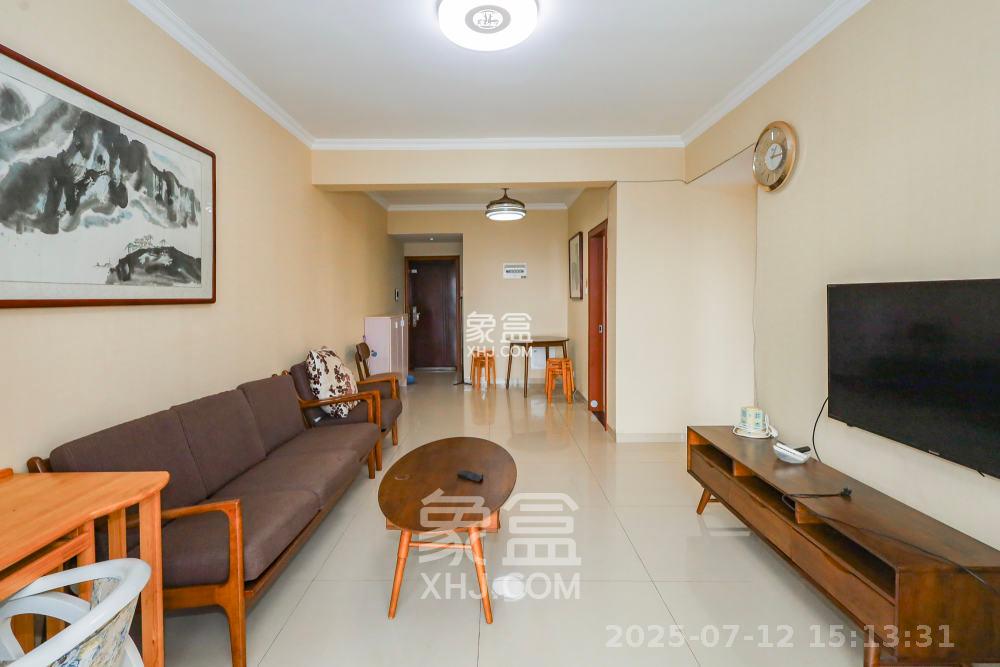 钰龙天下一期  2室2厅1卫    2100.0元/月 钰龙天下一期  2室2厅1卫    2100.0元/月室内图