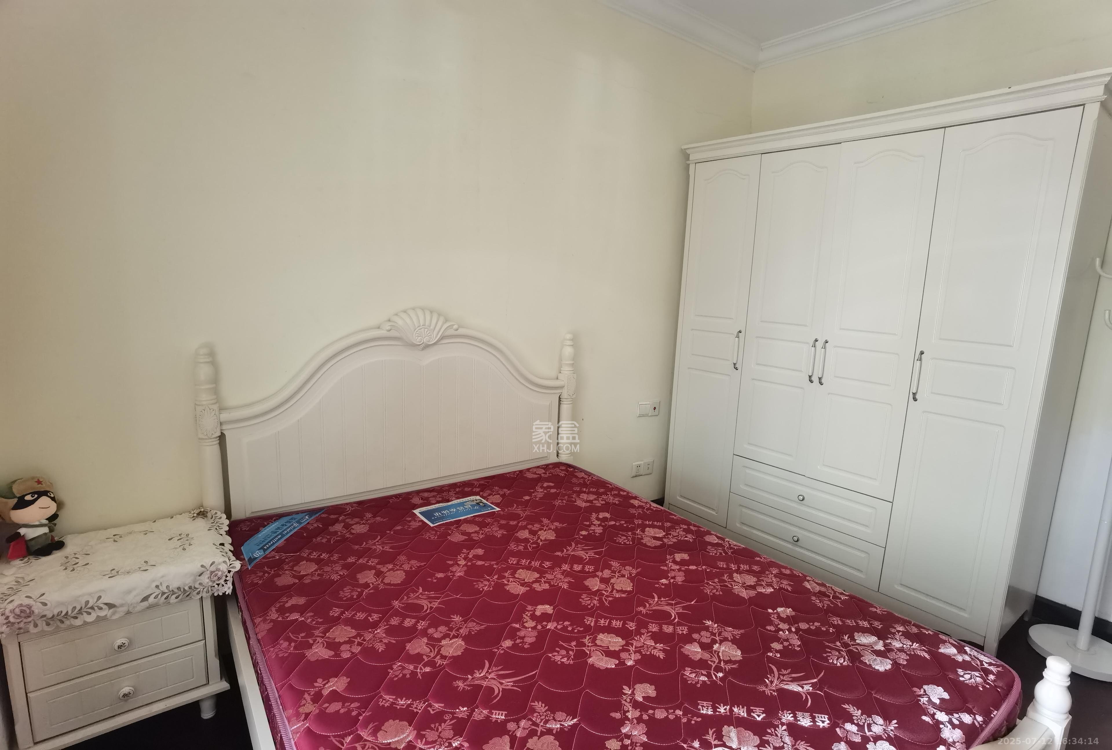 恒大华府  3室2厅1卫    2500.0元/月 恒大华府  3室2厅1卫    2500.0元/月室内图