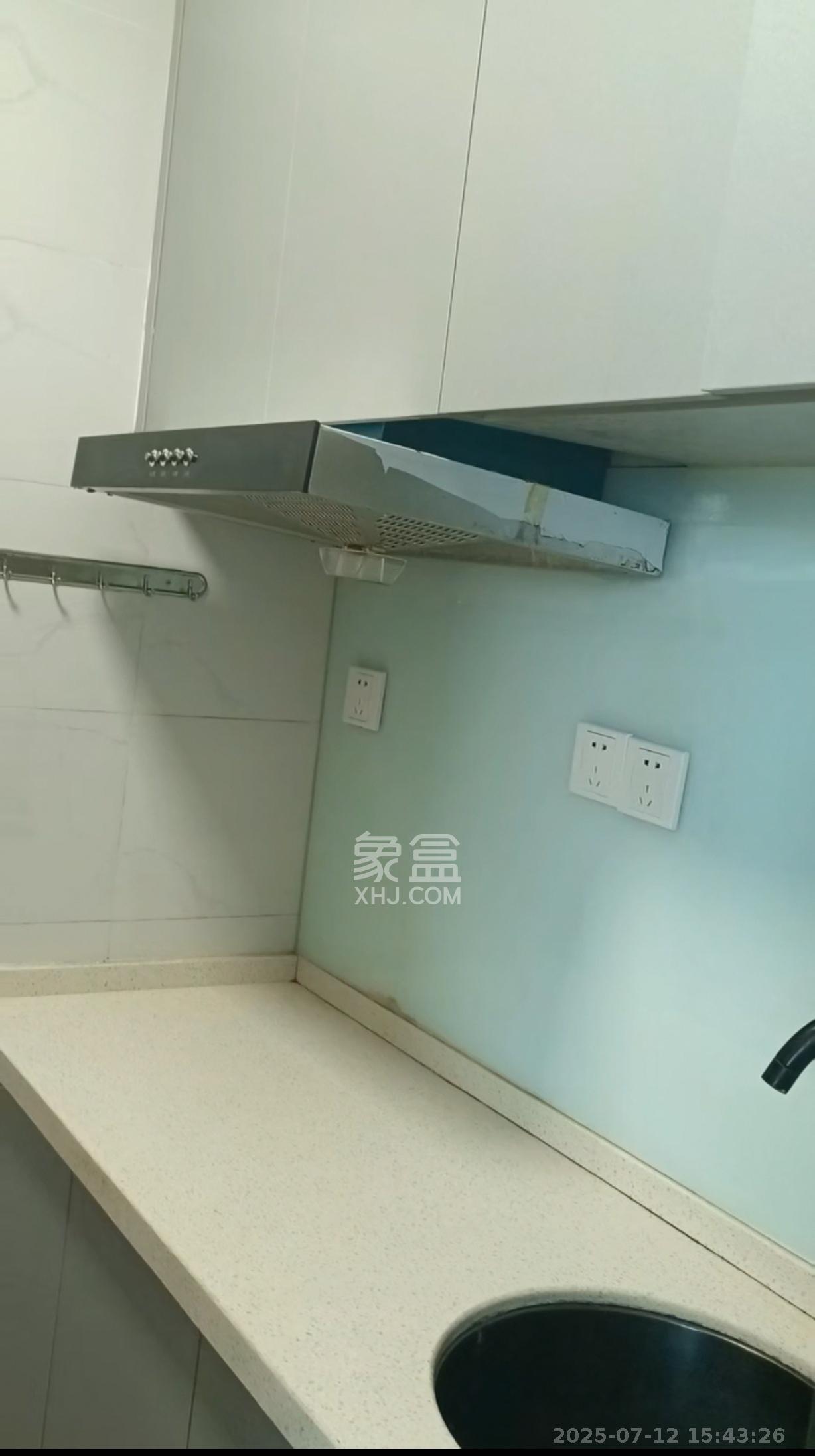 里约荟  1室1厅1卫   1650.00元/月室内图
