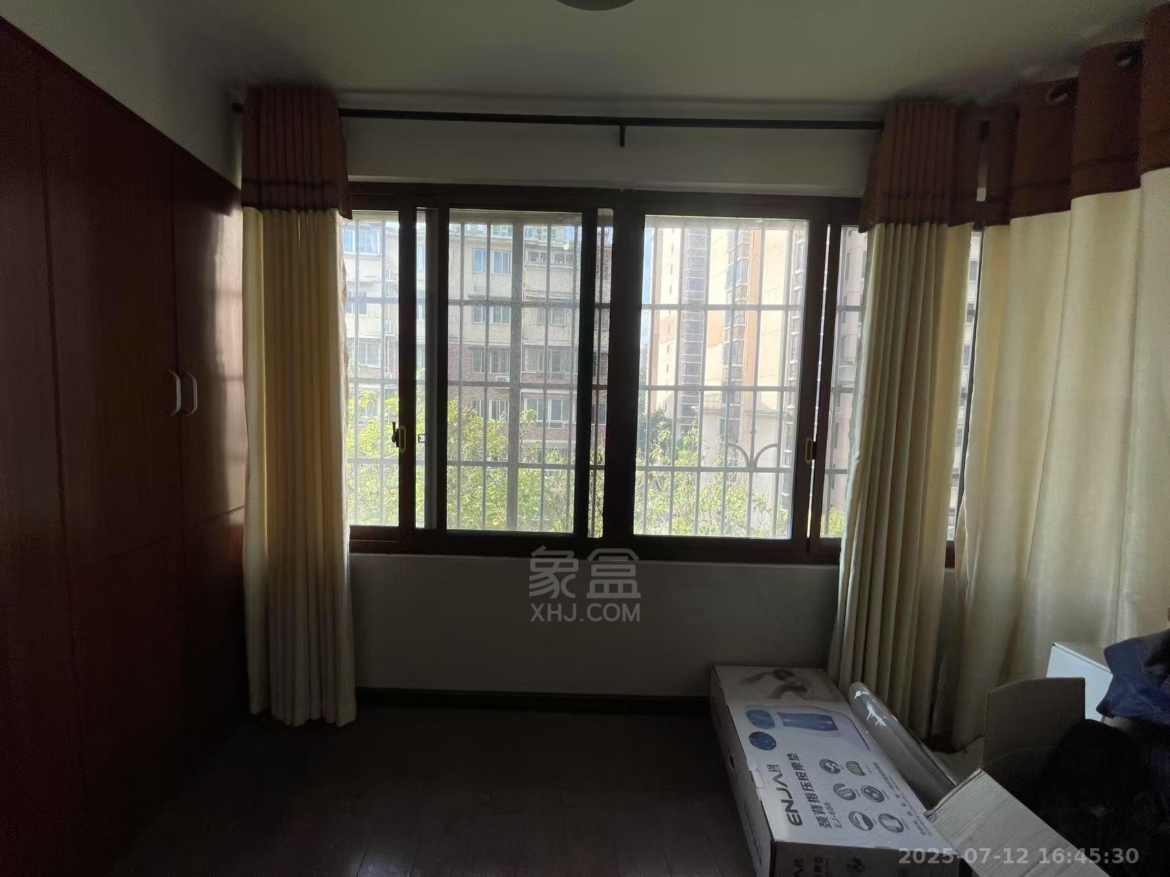 熹悦花都 4室2厅2卫 1800.0元/月 熹悦花都 4室2厅2卫 1800.0元/月室内图