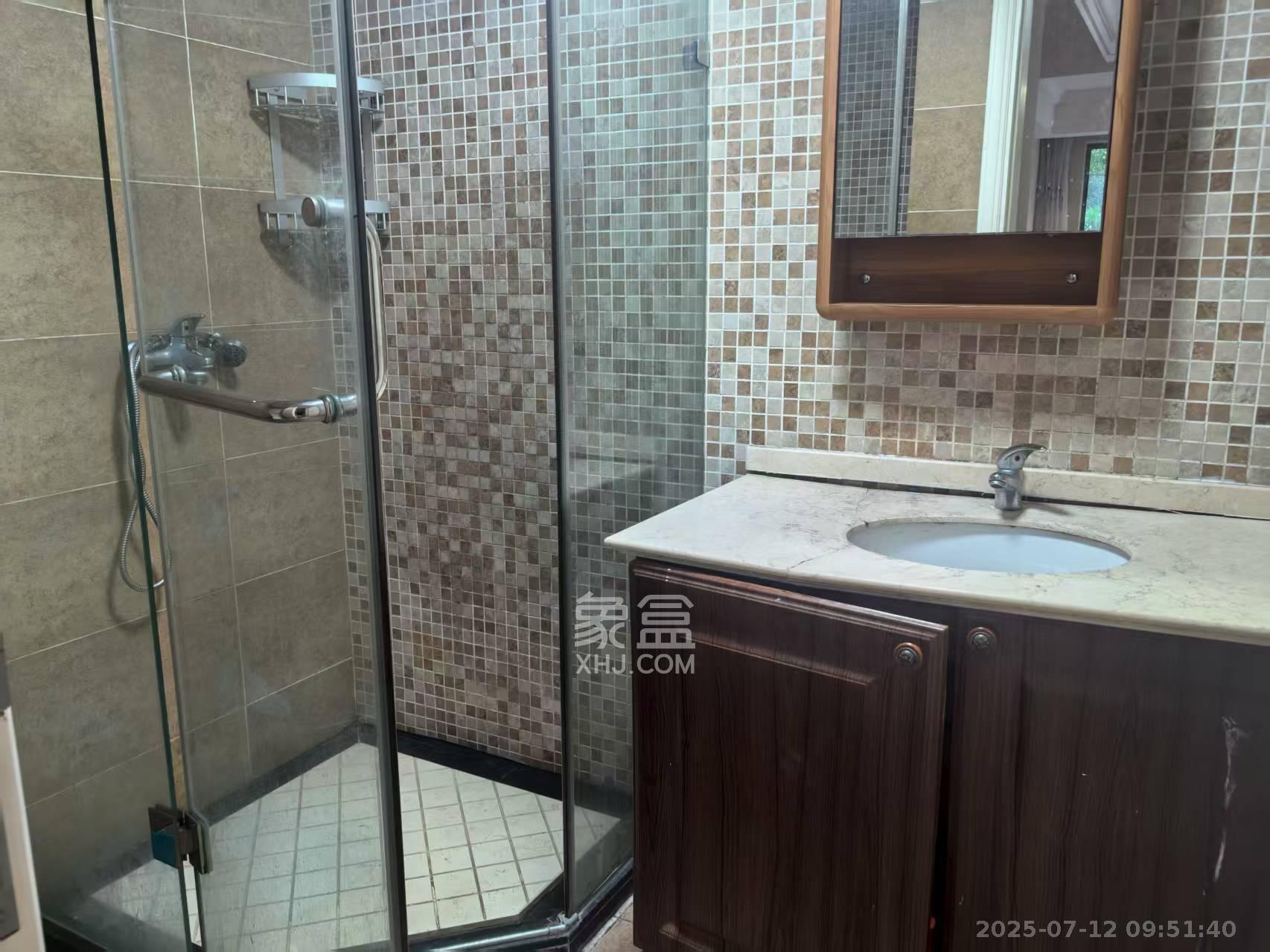 保利城(中航城国际社区、郡原美村) 2室1厅1卫 1800.0元/月 保利城(中航城国际社区、郡原美村) 2室1厅1卫 1800.0元/月室内图