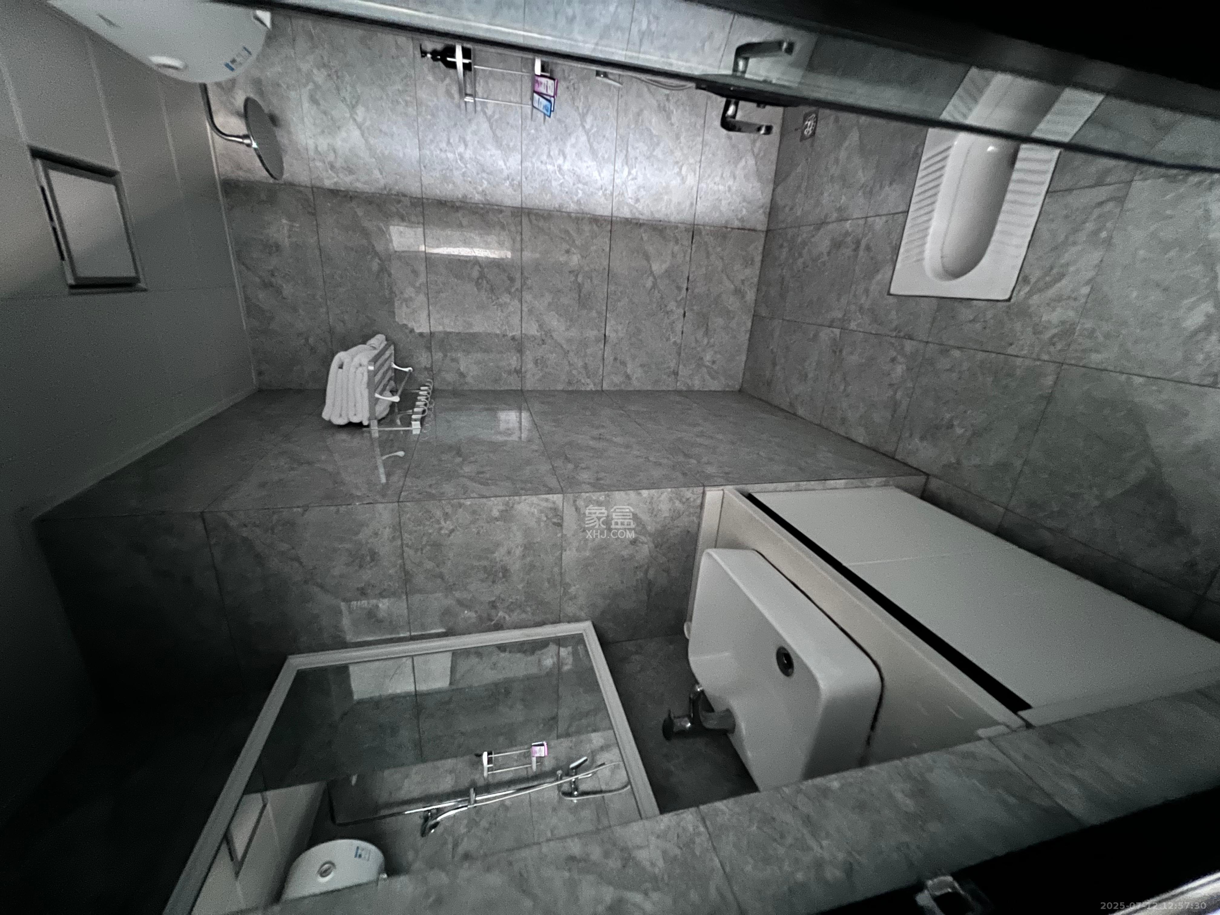 城市时光 1室1厅1卫 1200.0元/月 城市时光 1室1厅1卫 1200.0元/月室内图