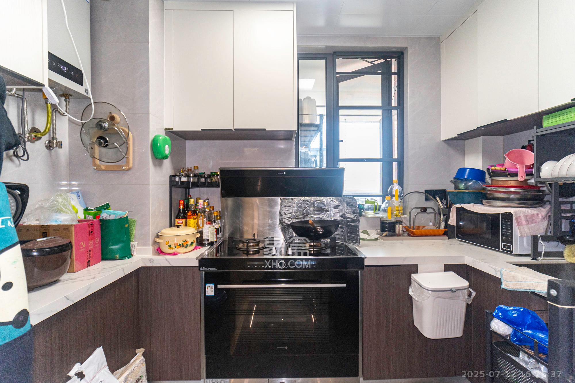 绿城美的明月江南  4室2厅2卫    155.0万 绿城美的明月江南  4室2厅2卫    155.0万厨房