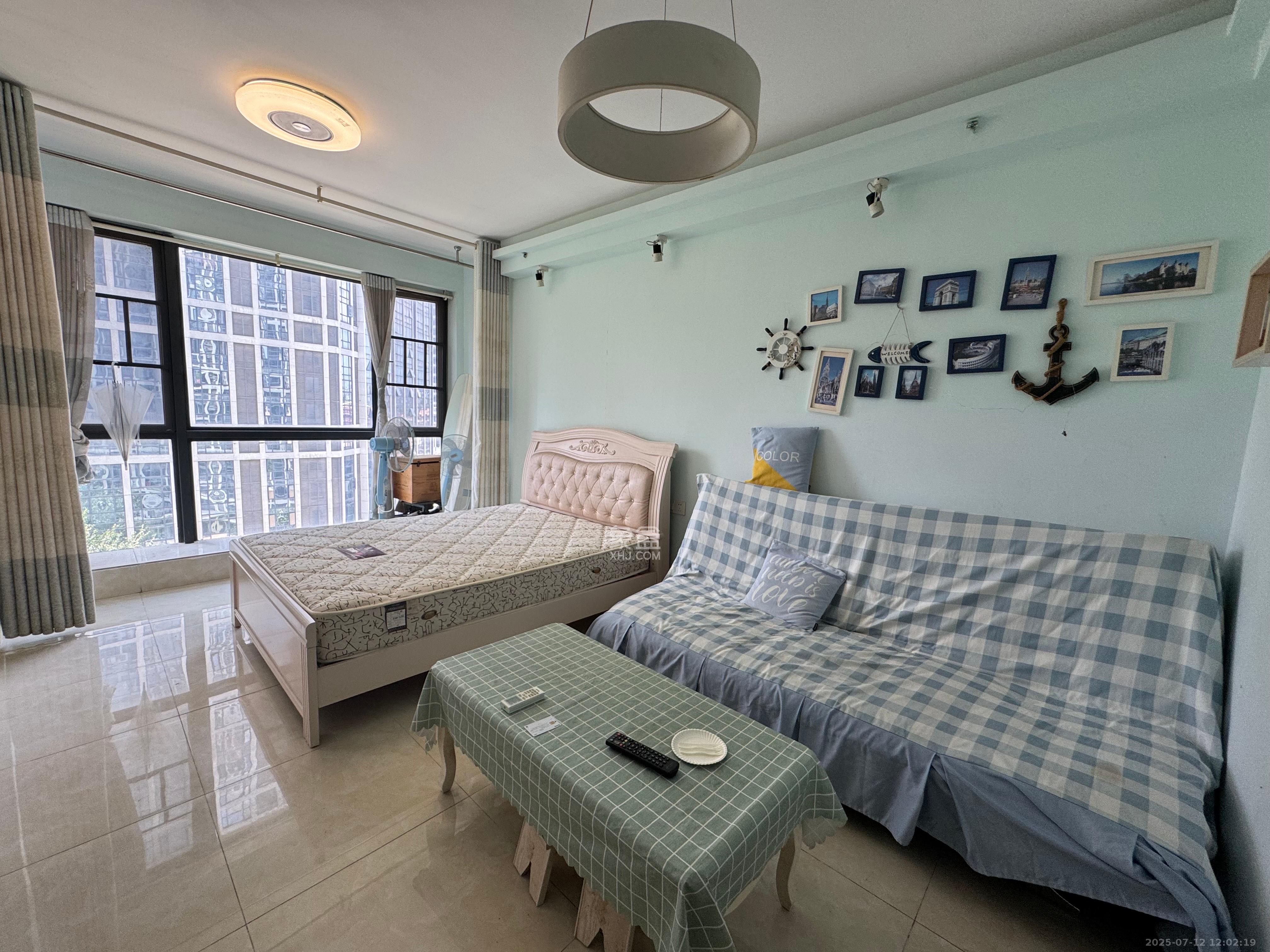 融科东南海 1室1厅1卫 1500.00元/月 融科东南海 1室1厅1卫 1500.00元/月室内图