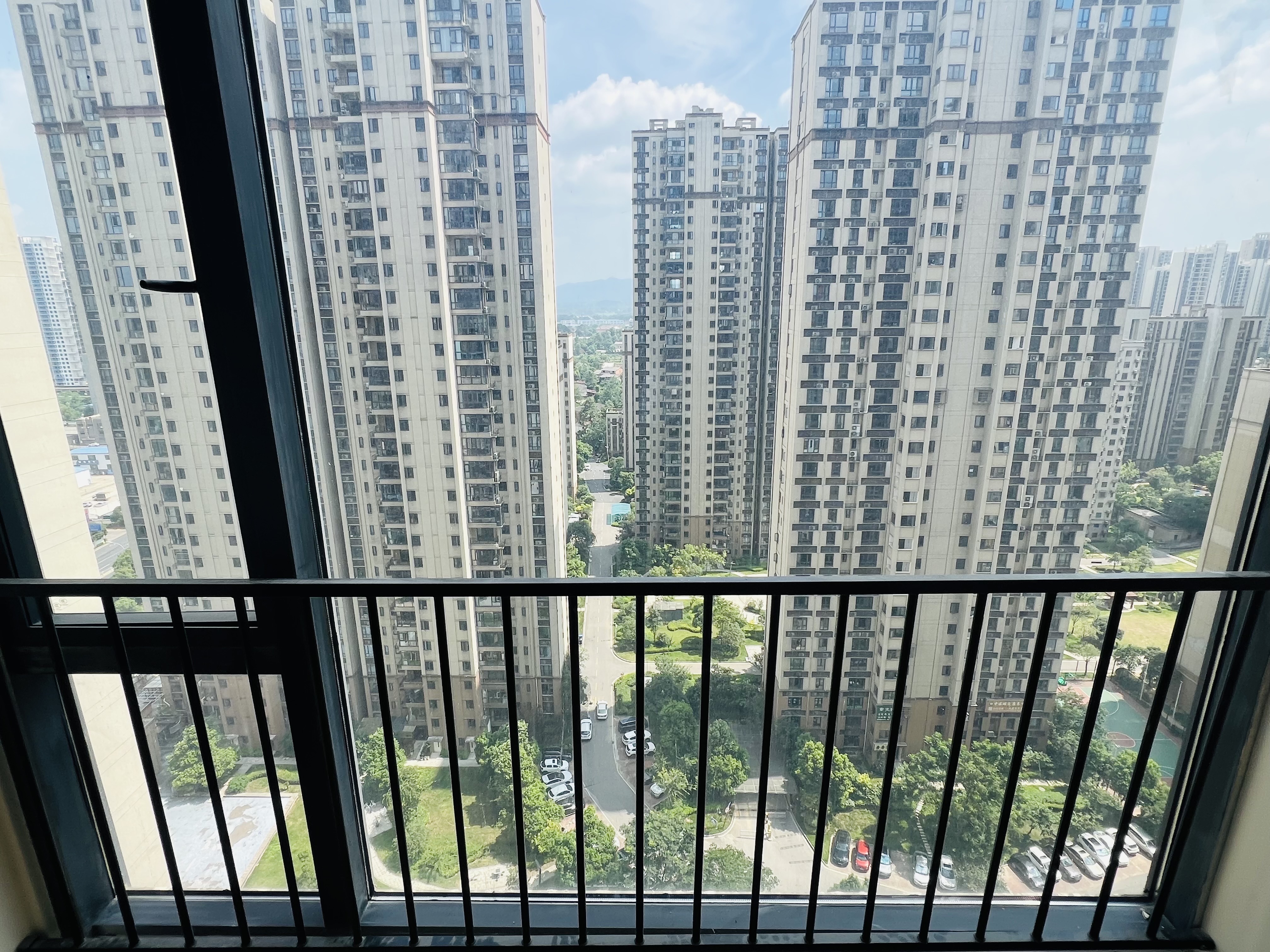 碧桂园壹中心 1室1厅1卫 1000.0元/月 碧桂园壹中心 1室1厅1卫 1000.0元/月室内图