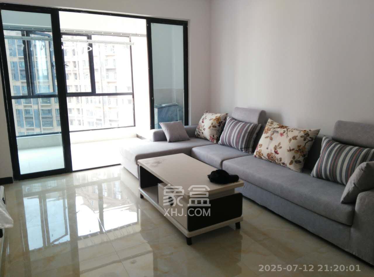 荣悦台 2室2厅1卫 2800.0元/月 荣悦台 2室2厅1卫 2800.0元/月室内图