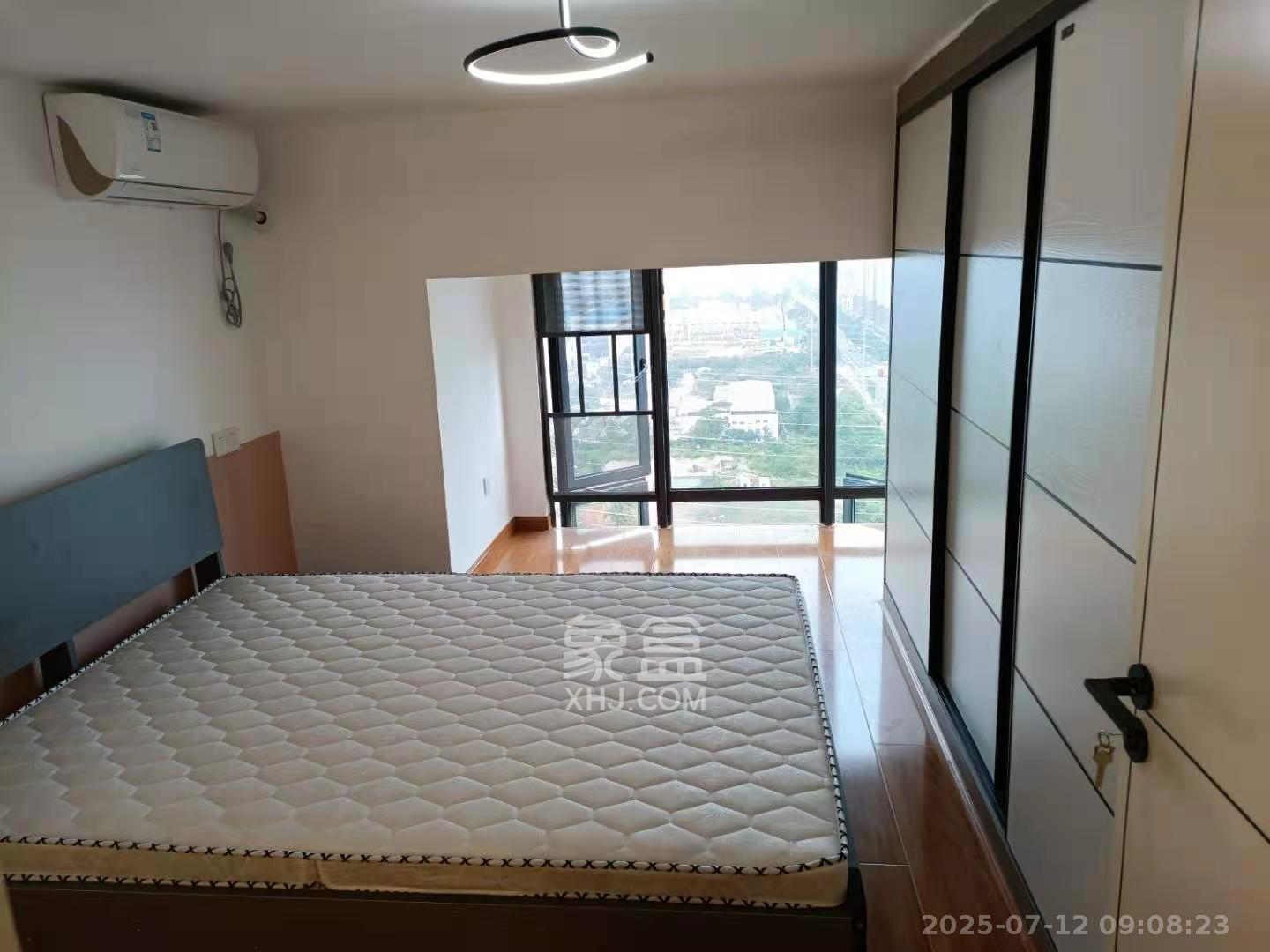 海伦春天  2室2厅1卫    1800.0元/月室内图