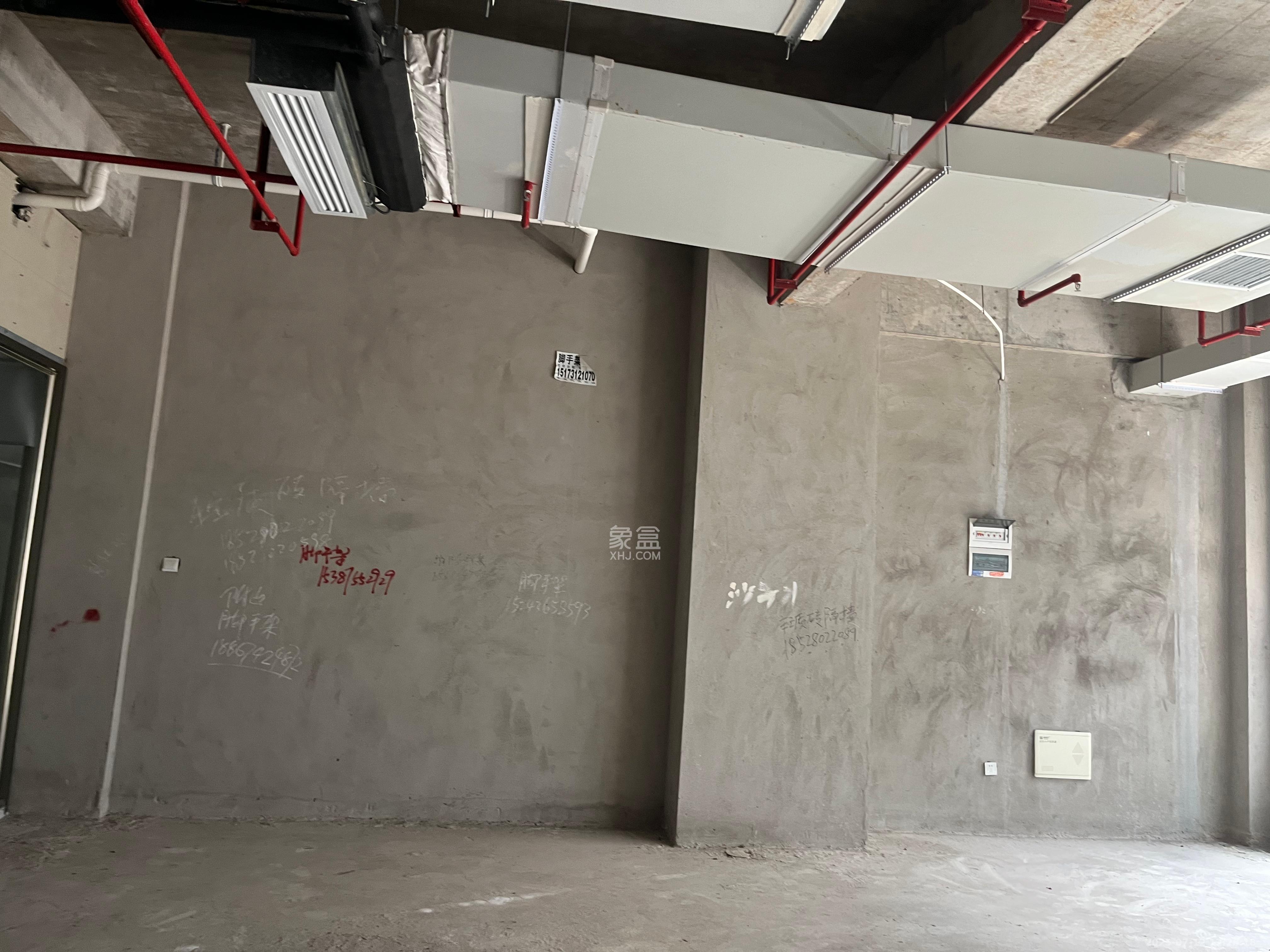 新世界广场   100.0㎡      6000.0元/月室内图